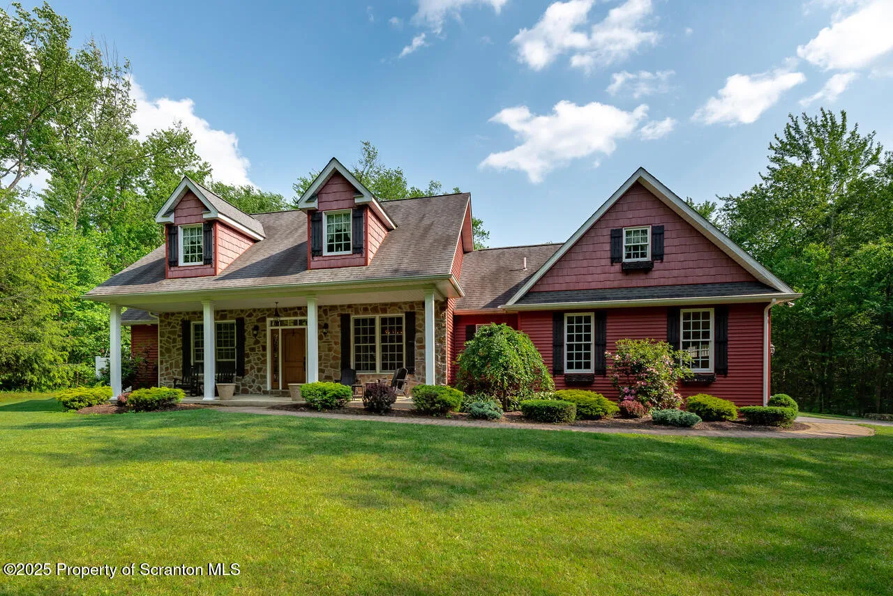 268 Winship Road, Covington Twp, Pennsylvania 18444, 4 Bedrooms Bedrooms, 9 Rooms Rooms,3 BathroomsBathrooms,Residential,For Sale,Winship,SC252867