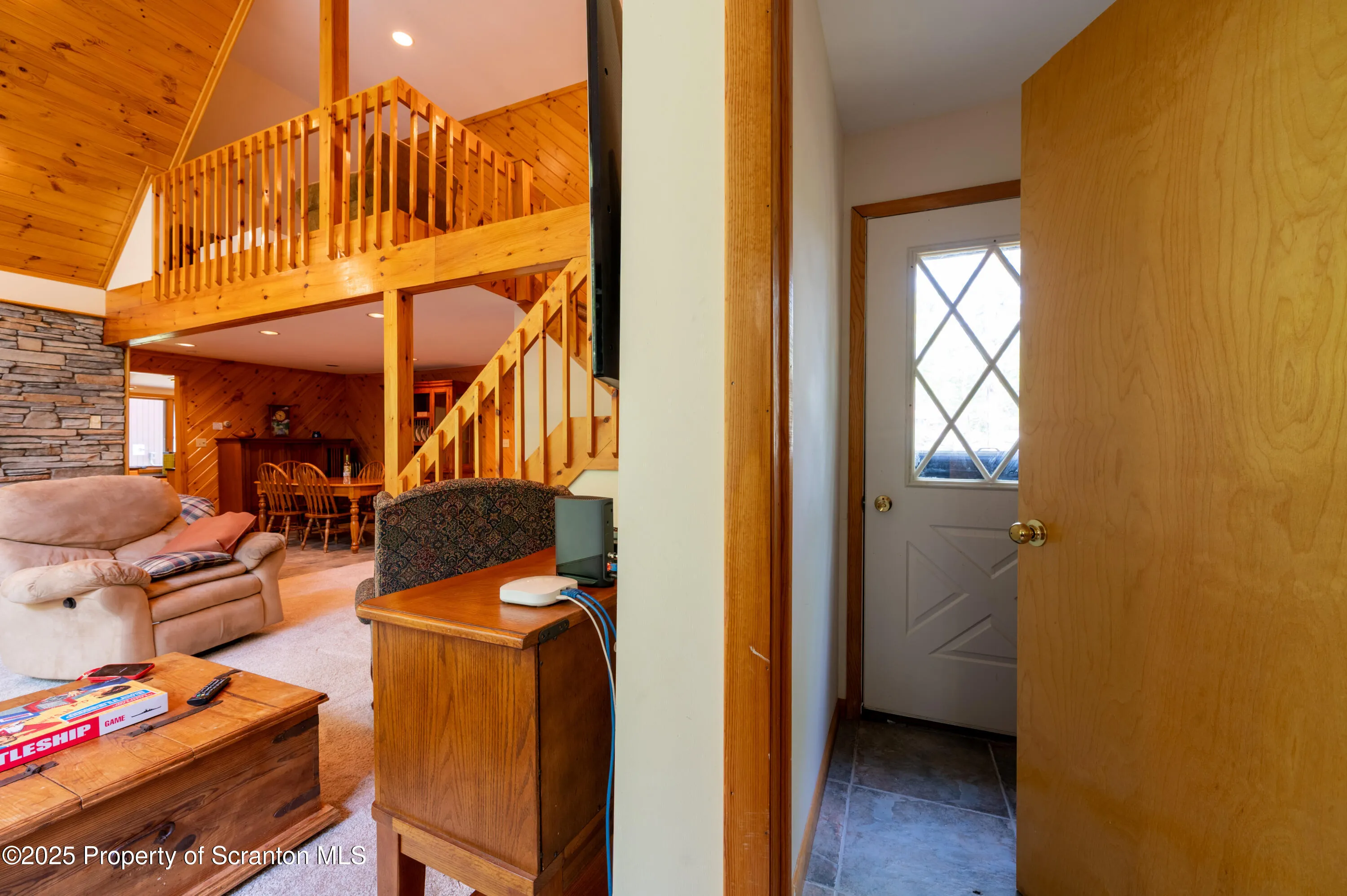 162 Fall Lane, Union Dale, Pennsylvania 18470, 4 Bedrooms Bedrooms, 9 Rooms Rooms,3 BathroomsBathrooms,Residential,For Sale,Fall,SC253292