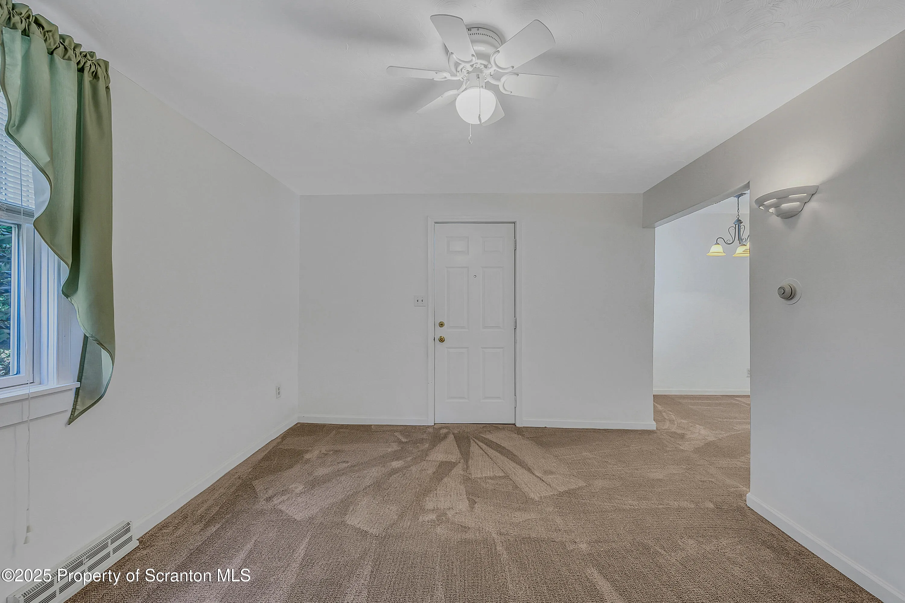 344 2nd Street, Eynon, Pennsylvania 18403, 1 Bedroom Bedrooms, 5 Rooms Rooms,2 BathroomsBathrooms,Residential,For Sale,2nd,SC253247
