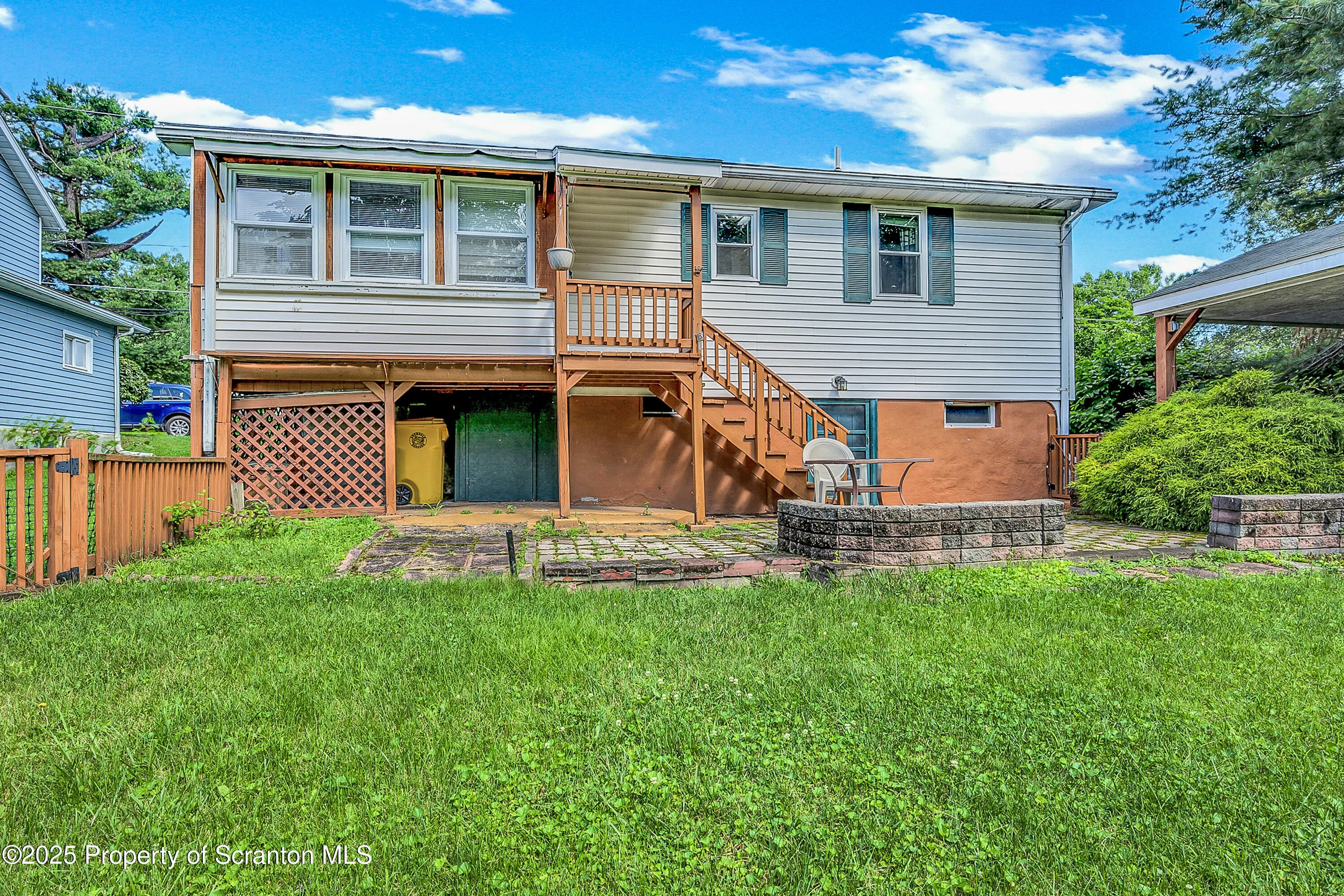 344 2nd Street, Eynon, Pennsylvania 18403, 1 Bedroom Bedrooms, 5 Rooms Rooms,2 BathroomsBathrooms,Residential,For Sale,2nd,SC253247