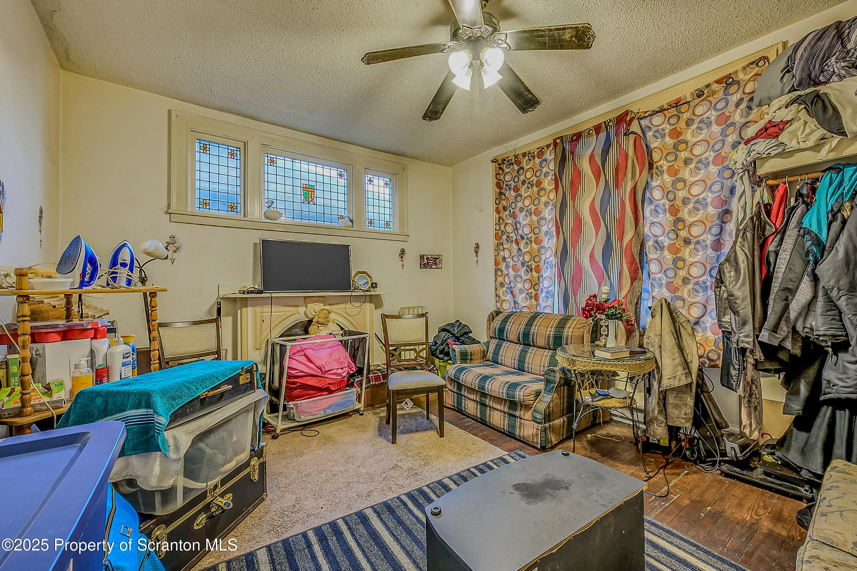 167 S Hyde Park Avenue, Scranton, Pennsylvania 18504, 10 Bedrooms Bedrooms, ,4 BathroomsBathrooms,Residential Income,For Sale,Hyde Park,SC253263