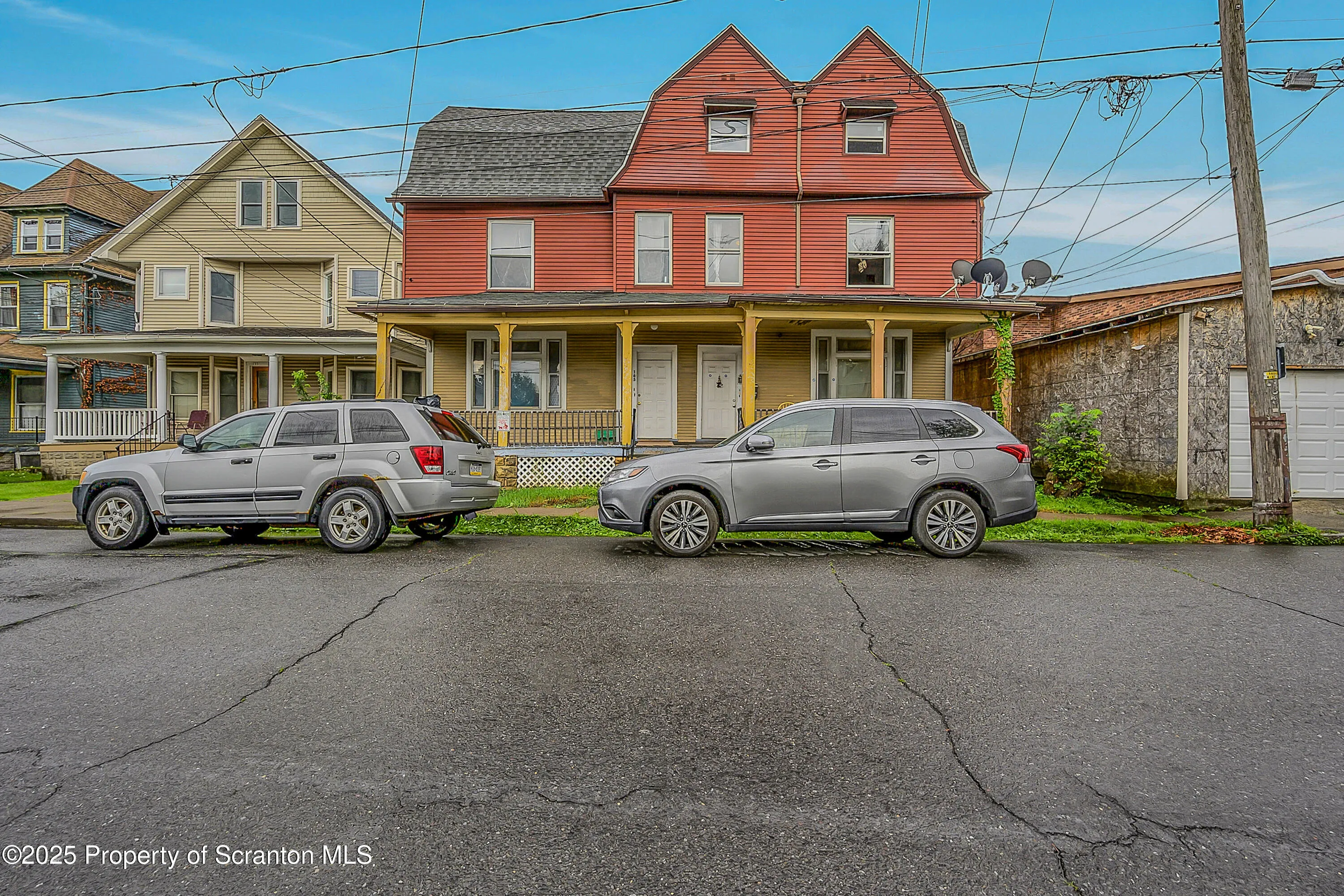 167 S Hyde Park Avenue, Scranton, Pennsylvania 18504, 10 Bedrooms Bedrooms, ,4 BathroomsBathrooms,Residential Income,For Sale,Hyde Park,SC253263