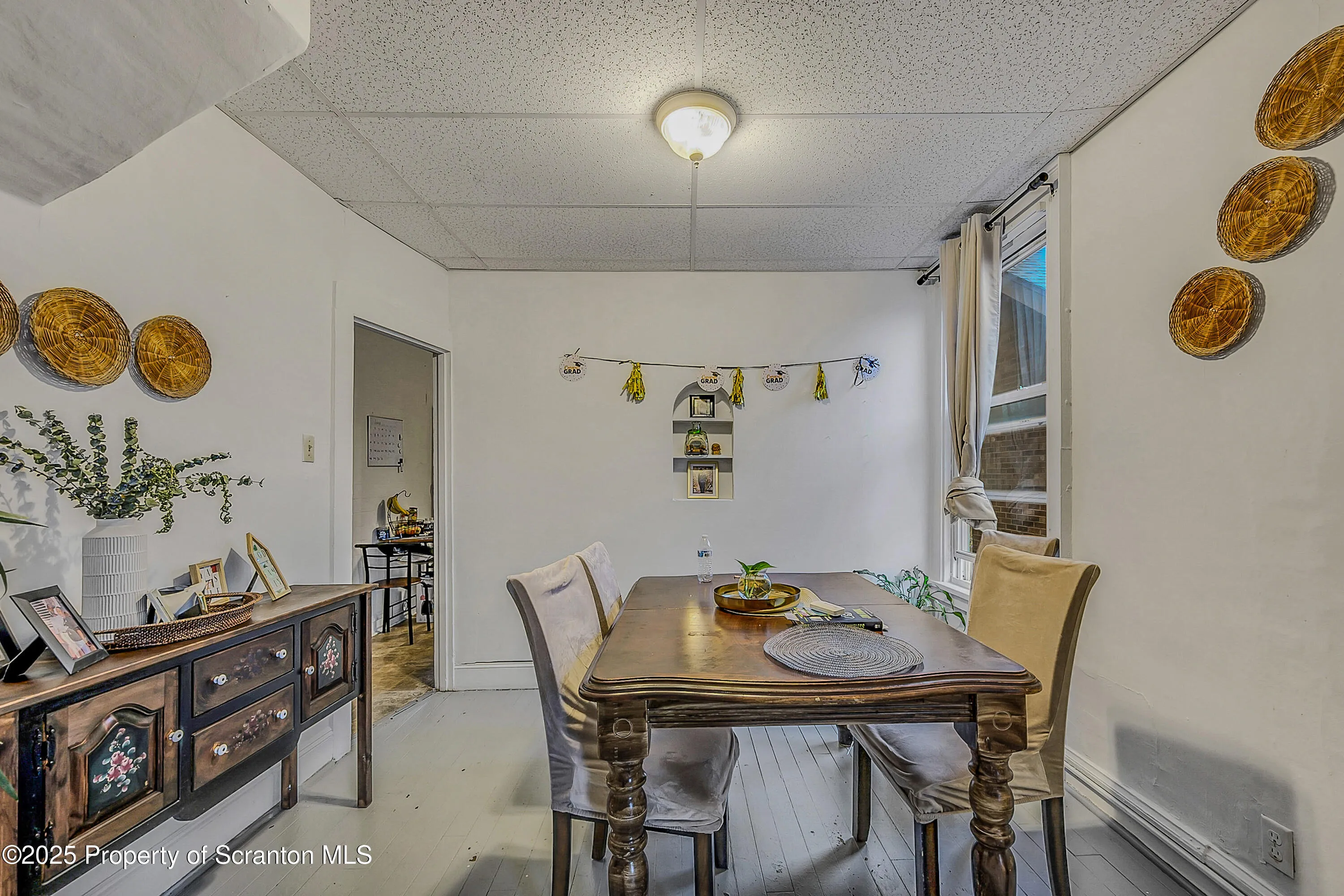 167 S Hyde Park Avenue, Scranton, Pennsylvania 18504, 10 Bedrooms Bedrooms, ,4 BathroomsBathrooms,Residential Income,For Sale,Hyde Park,SC253263