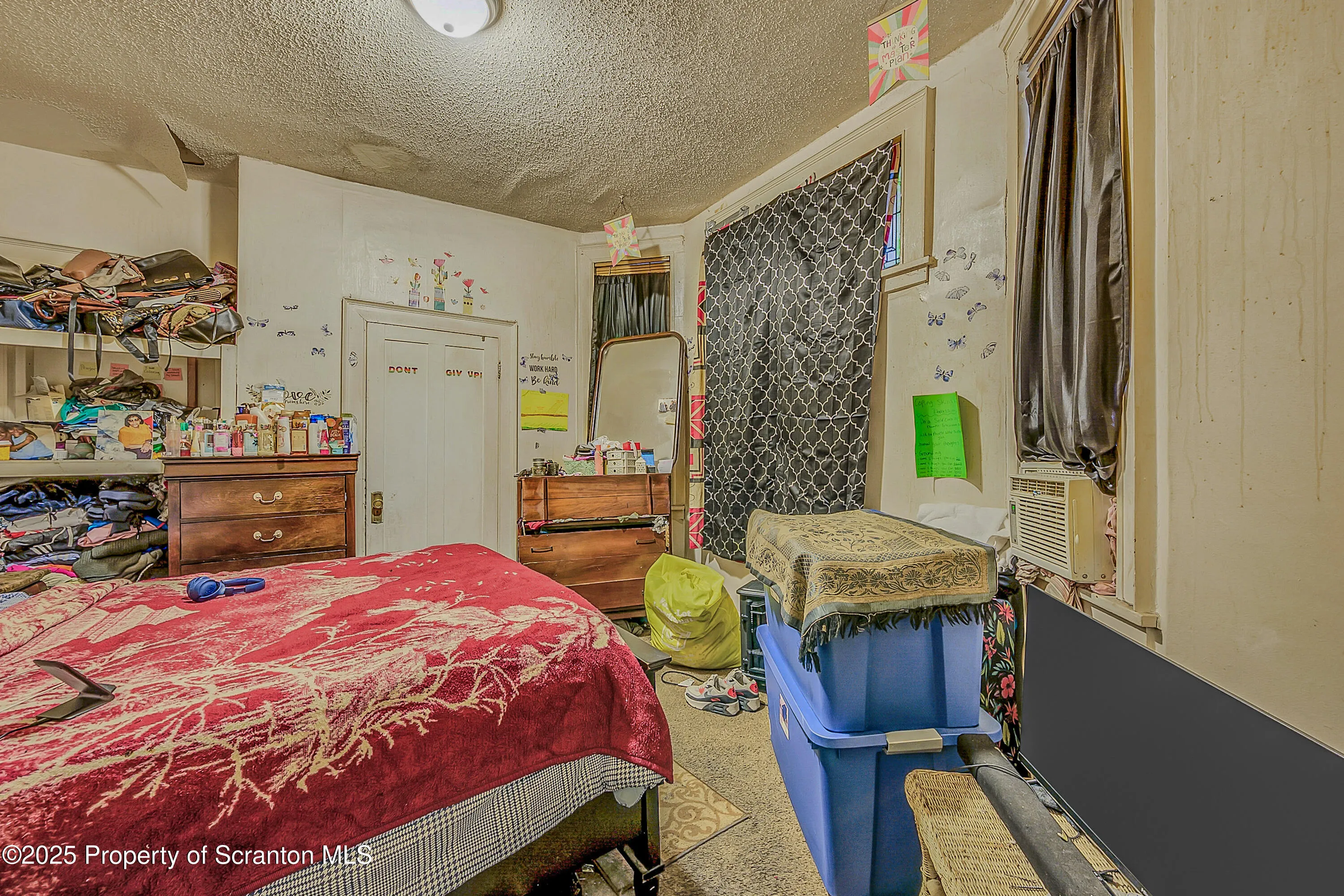 167 S Hyde Park Avenue, Scranton, Pennsylvania 18504, 10 Bedrooms Bedrooms, ,4 BathroomsBathrooms,Residential Income,For Sale,Hyde Park,SC253263