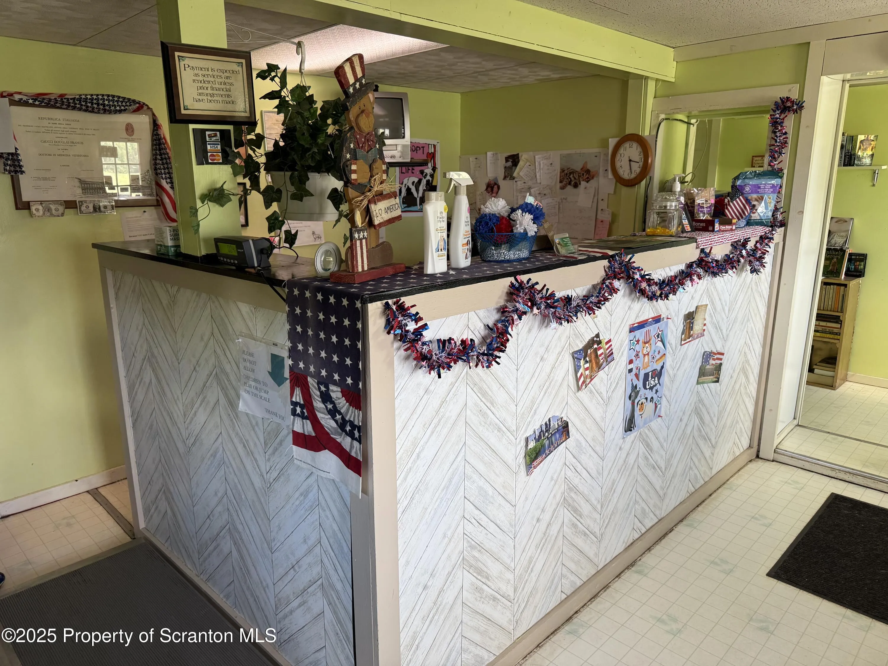 298 Crosstown Highway, Union Dale, Pennsylvania 18470, 4 Bedrooms Bedrooms, 14 Rooms Rooms,4 BathroomsBathrooms,Residential,For Sale,Crosstown,SC253095