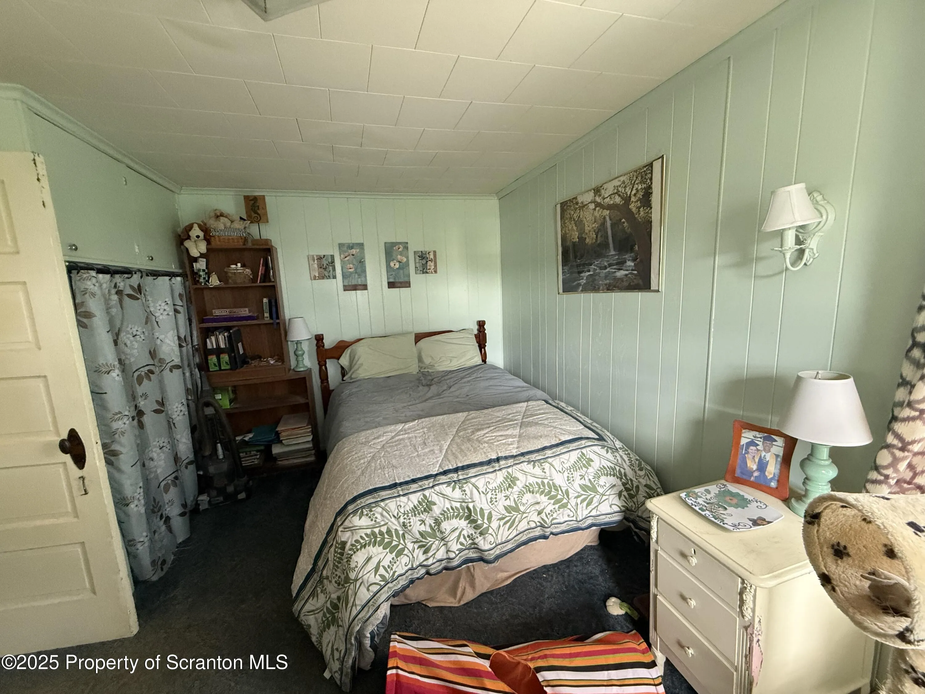 298 Crosstown Highway, Union Dale, Pennsylvania 18470, 4 Bedrooms Bedrooms, 14 Rooms Rooms,4 BathroomsBathrooms,Residential,For Sale,Crosstown,SC253095