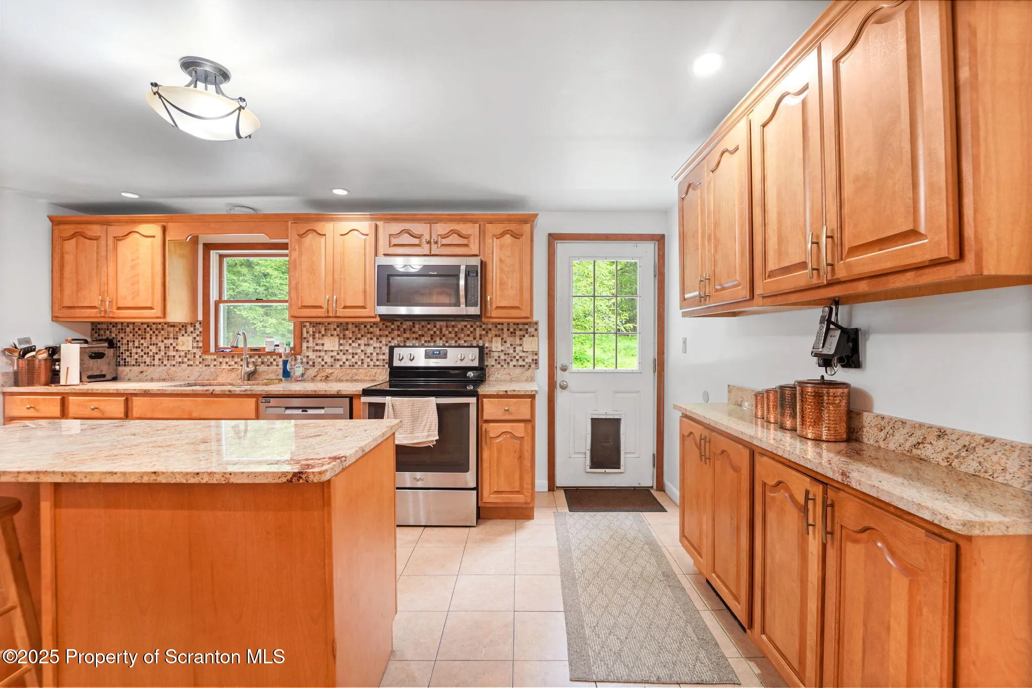 205 Dark Hollow Road, Montrose, Pennsylvania 18801, 3 Bedrooms Bedrooms, 6 Rooms Rooms,2 BathroomsBathrooms,Residential,For Sale,Dark Hollow,SC253236