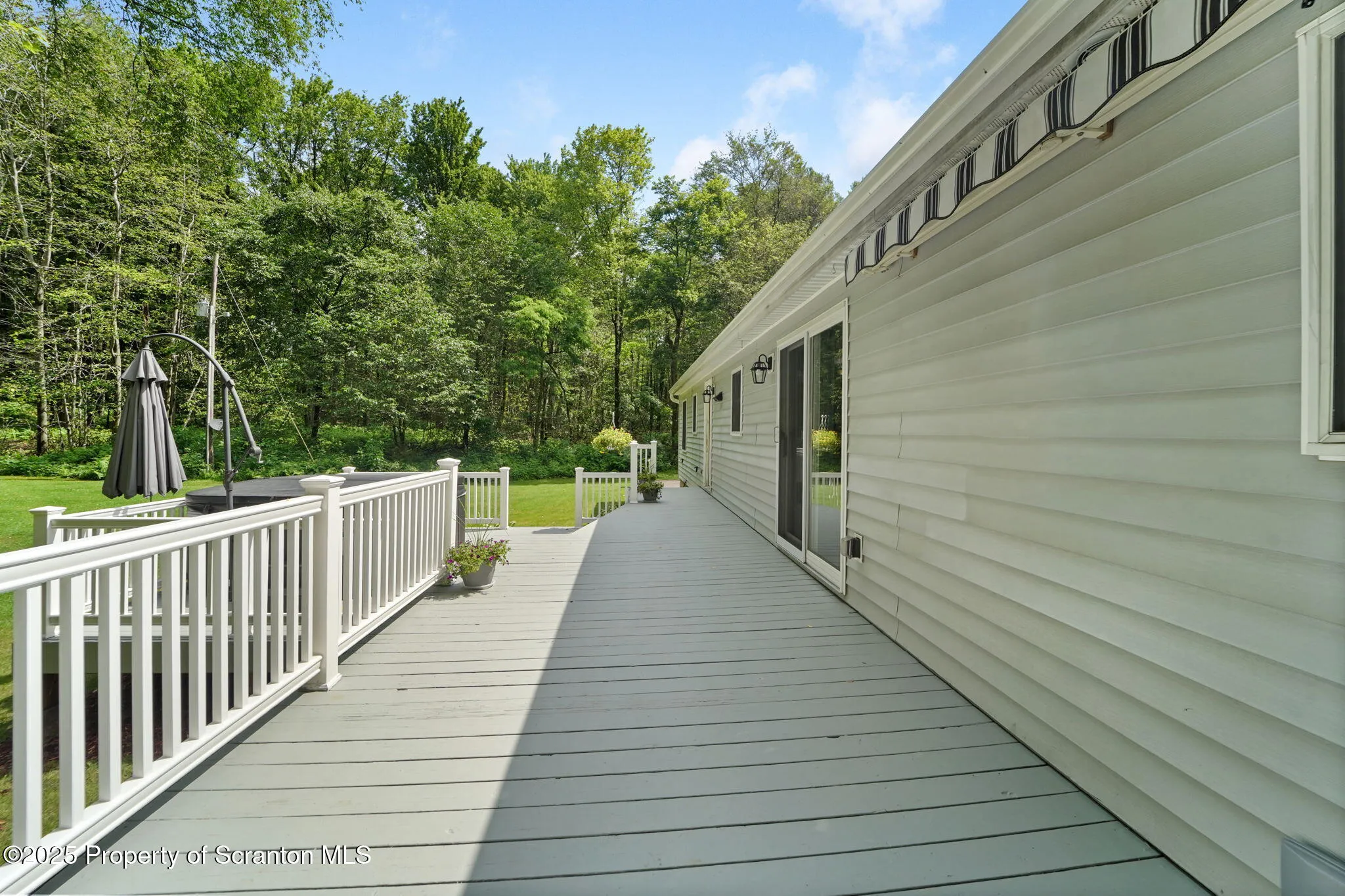 205 Dark Hollow Road, Montrose, Pennsylvania 18801, 3 Bedrooms Bedrooms, 6 Rooms Rooms,2 BathroomsBathrooms,Residential,For Sale,Dark Hollow,SC253236