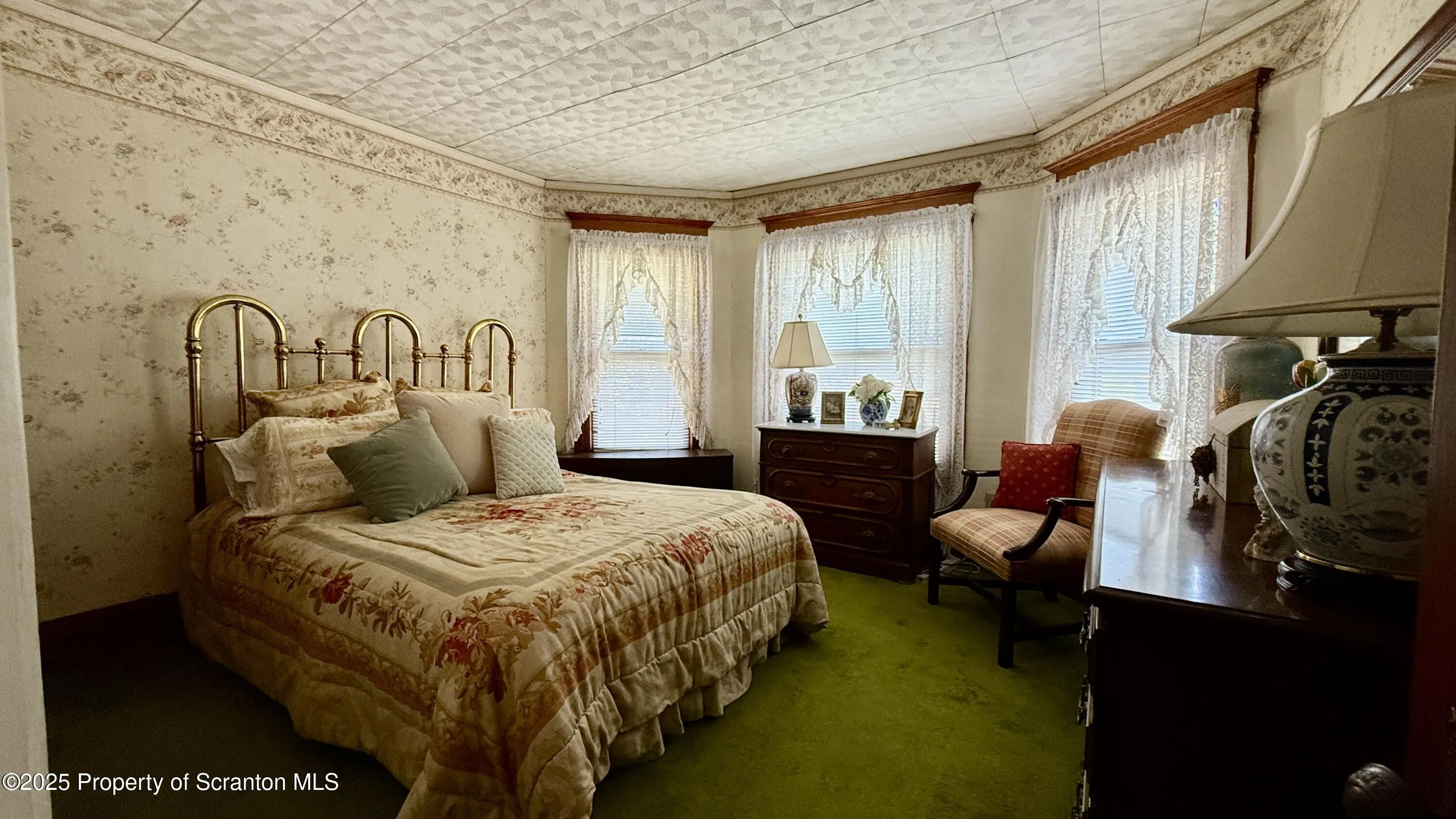 21 Archbald Street, Carbondale, Pennsylvania 18407, 4 Bedrooms Bedrooms, 7 Rooms Rooms,2 BathroomsBathrooms,Residential,For Sale,Archbald,SC253074