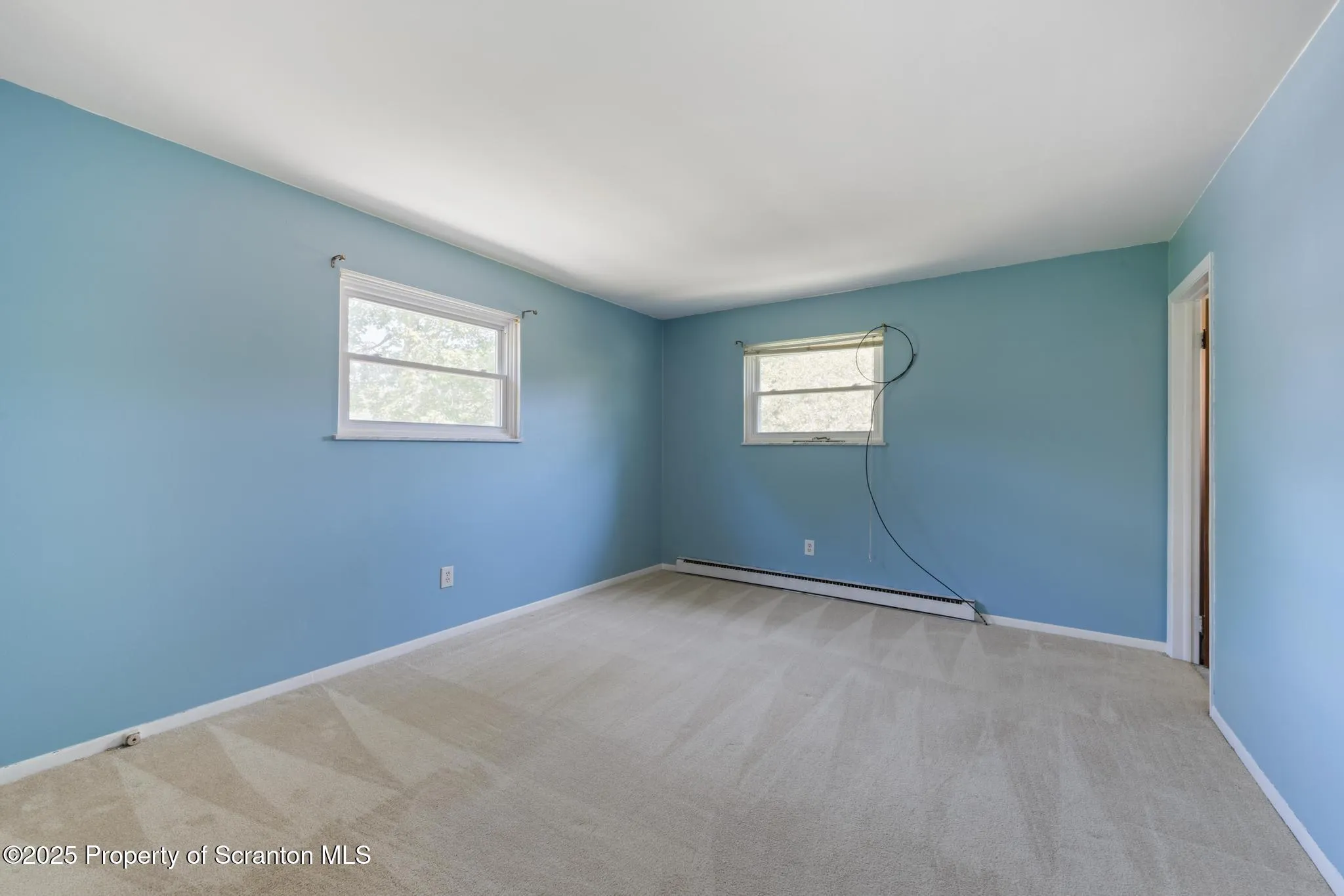 43 Walden Drive, Mountaintop, Pennsylvania 18707, 4 Bedrooms Bedrooms, 9 Rooms Rooms,3 BathroomsBathrooms,Residential,For Sale,Walden,SC253150