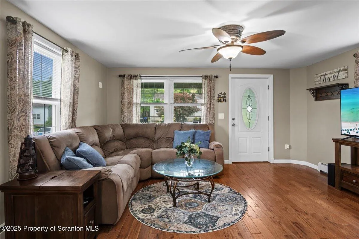 330 Lidy Road, Dupont, Pennsylvania 18641, 3 Bedrooms Bedrooms, 6 Rooms Rooms,2 BathroomsBathrooms,Residential,For Sale,Lidy,SC253101