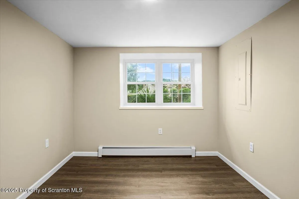 330 Lidy Road, Dupont, Pennsylvania 18641, 3 Bedrooms Bedrooms, 6 Rooms Rooms,2 BathroomsBathrooms,Residential,For Sale,Lidy,SC253101
