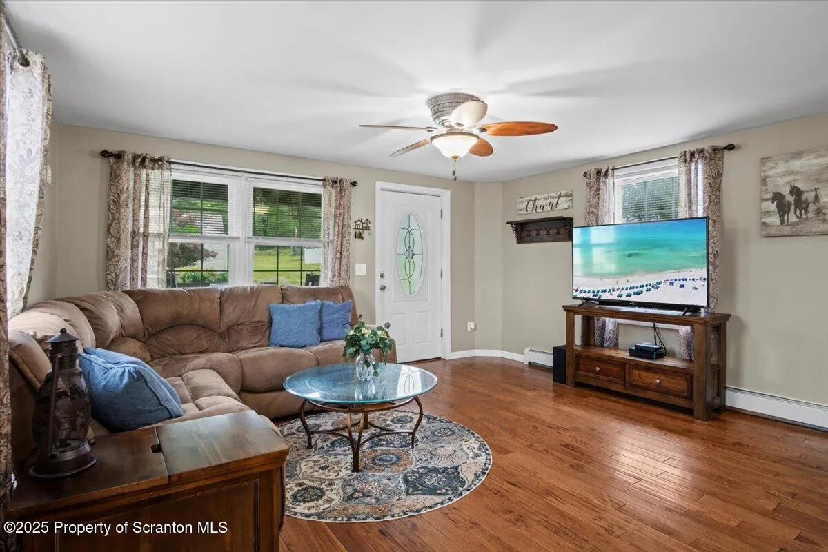 330 Lidy Road, Dupont, Pennsylvania 18641, 3 Bedrooms Bedrooms, 6 Rooms Rooms,2 BathroomsBathrooms,Residential,For Sale,Lidy,SC253101