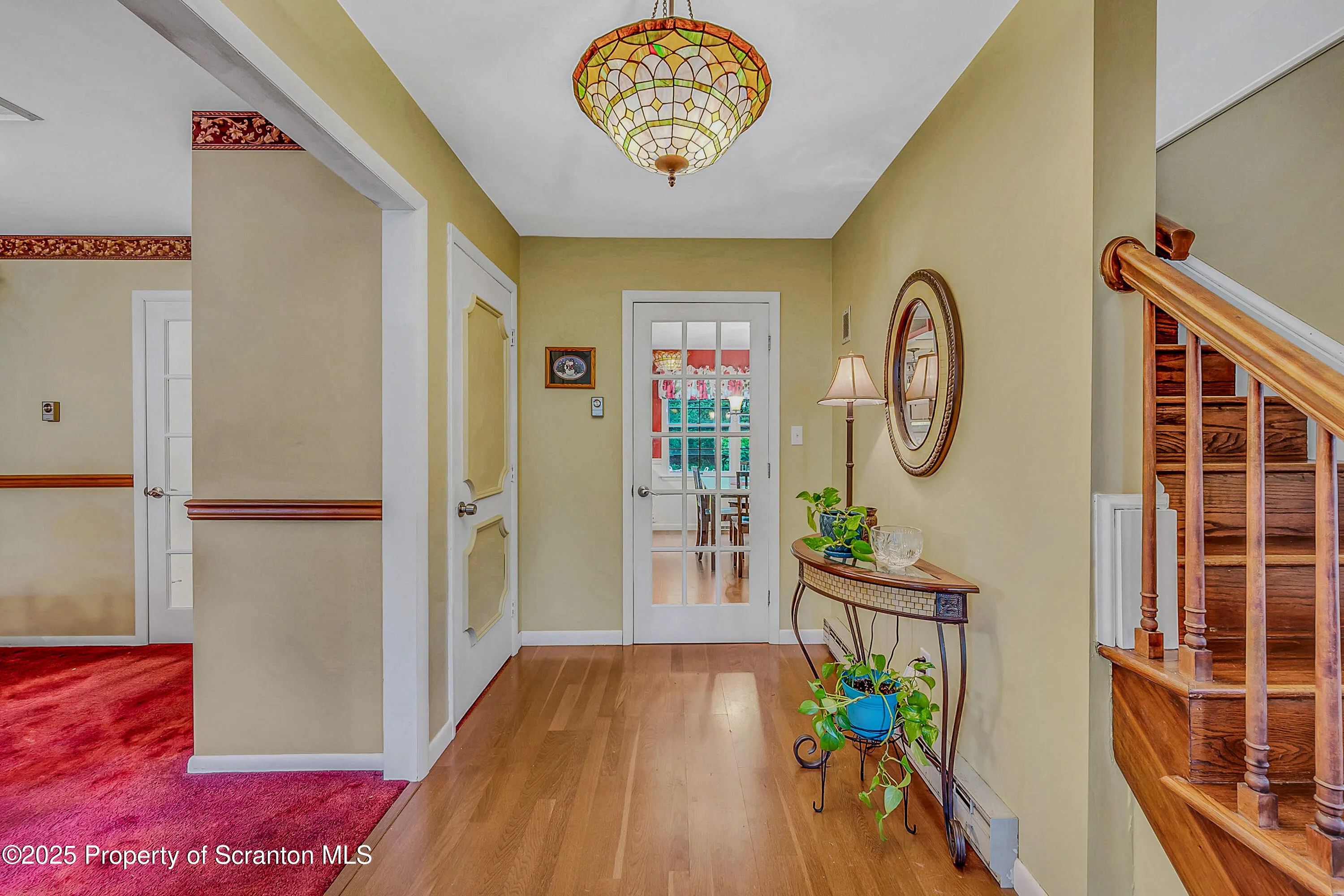 304 Sunset Rd, Roaring Brook Twp, Pennsylvania 18444, 4 Bedrooms Bedrooms, 10 Rooms Rooms,3 BathroomsBathrooms,Residential,For Sale,Sunset Rd,SC253113