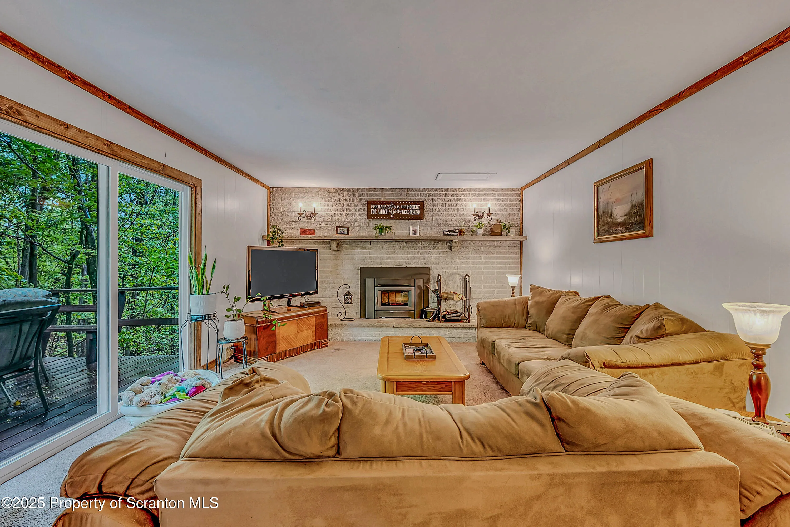 304 Sunset Rd, Roaring Brook Twp, Pennsylvania 18444, 4 Bedrooms Bedrooms, 10 Rooms Rooms,3 BathroomsBathrooms,Residential,For Sale,Sunset Rd,SC253113