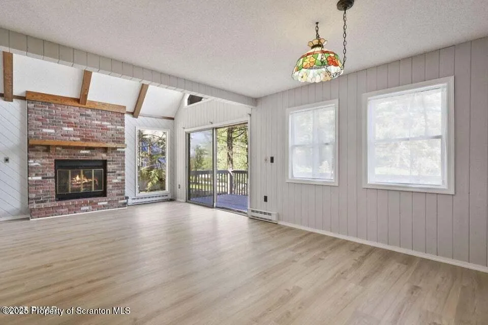 1618 Ridgeview Drive, Lake Ariel, Pennsylvania 18436, 3 Bedrooms Bedrooms, 5 Rooms Rooms,2 BathroomsBathrooms,Residential,For Sale,Ridgeview,SC253146