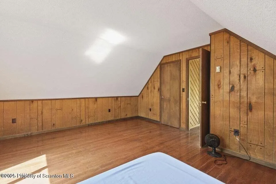 1618 Ridgeview Drive, Lake Ariel, Pennsylvania 18436, 3 Bedrooms Bedrooms, 5 Rooms Rooms,2 BathroomsBathrooms,Residential,For Sale,Ridgeview,SC253146