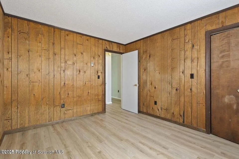 1618 Ridgeview Drive, Lake Ariel, Pennsylvania 18436, 3 Bedrooms Bedrooms, 5 Rooms Rooms,2 BathroomsBathrooms,Residential,For Sale,Ridgeview,SC253146