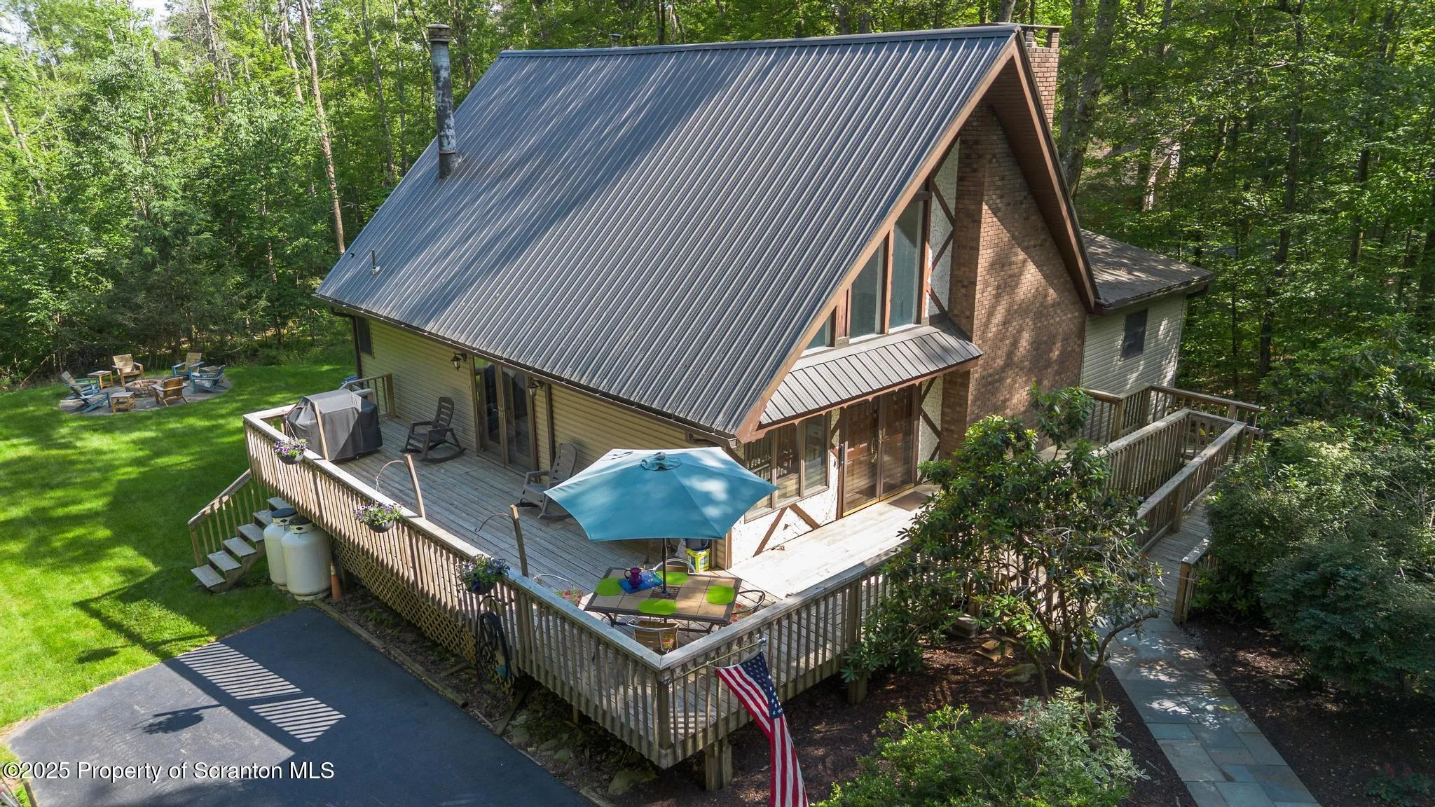 140 Living Waters Road, Jefferson Twp, Pennsylvania 18436, 5 Bedrooms Bedrooms, 8 Rooms Rooms,3 BathroomsBathrooms,Residential,For Sale,Living Waters,SC253148