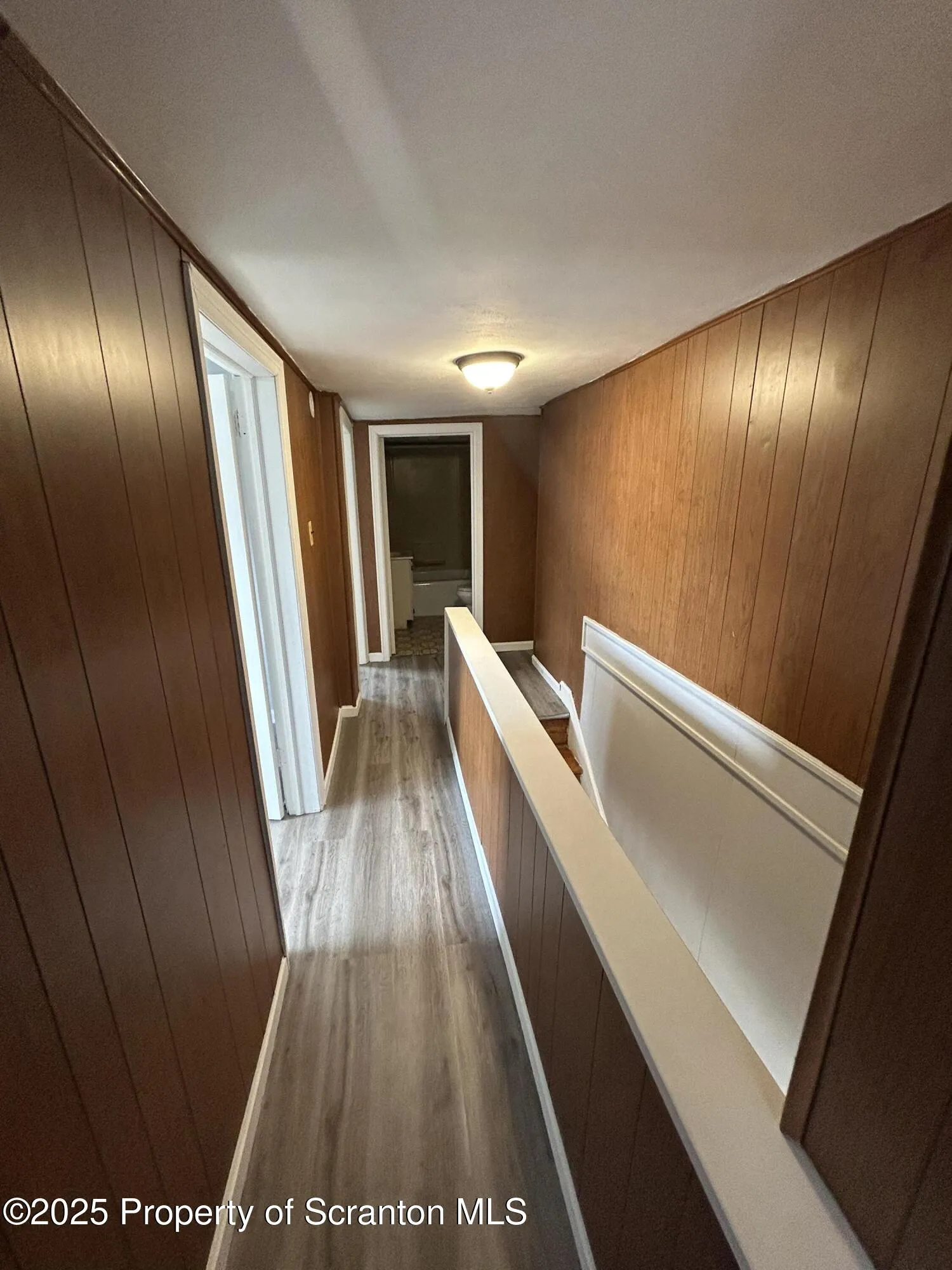 37-39 Hickory Street, Wilkes-barre, Pennsylvania 18702, 5 Bedrooms Bedrooms, ,2 BathroomsBathrooms,Residential Income,For Sale,Hickory,SC253147