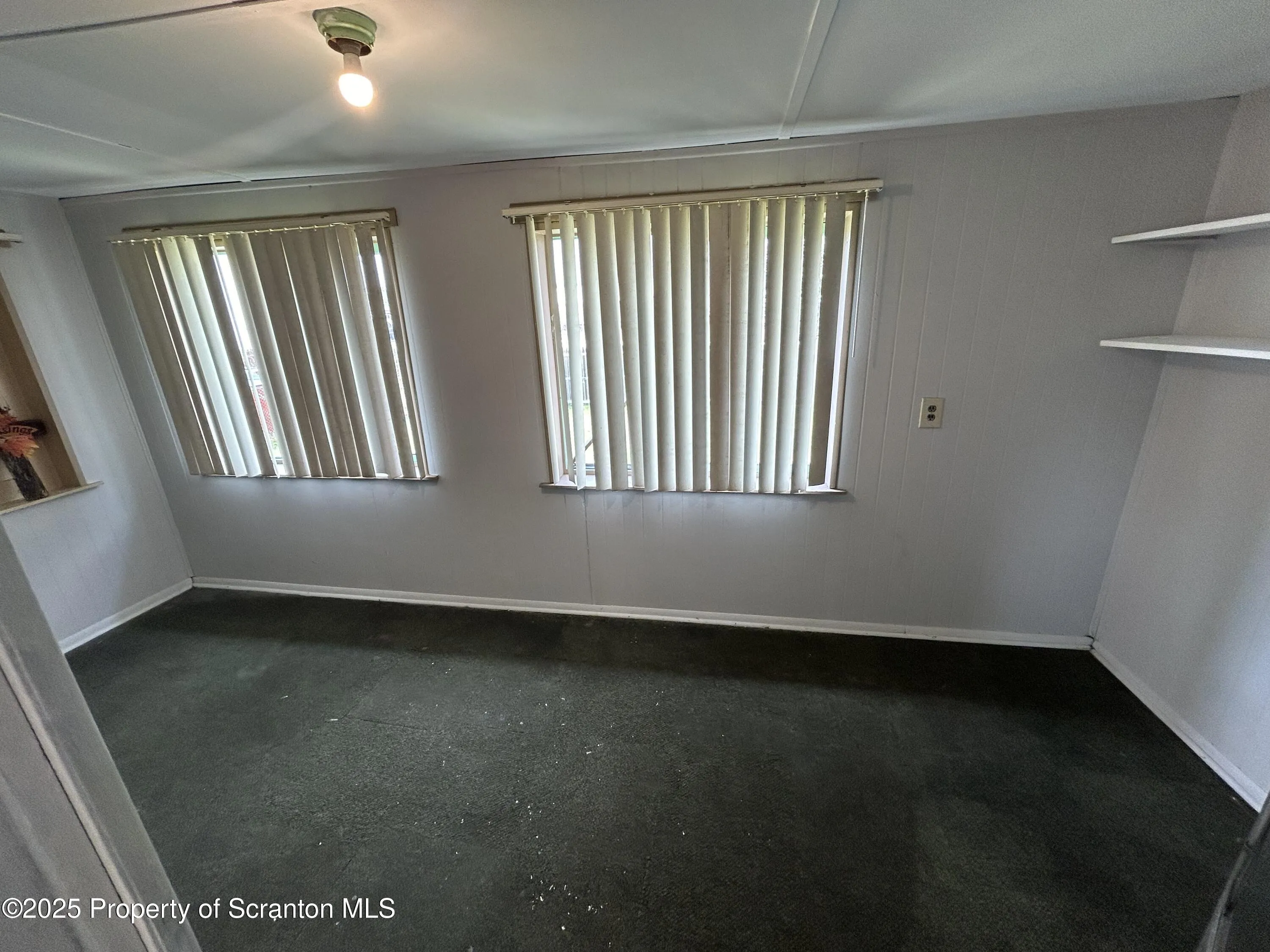 37-39 Hickory Street, Wilkes-barre, Pennsylvania 18702, 5 Bedrooms Bedrooms, ,2 BathroomsBathrooms,Residential Income,For Sale,Hickory,SC253147