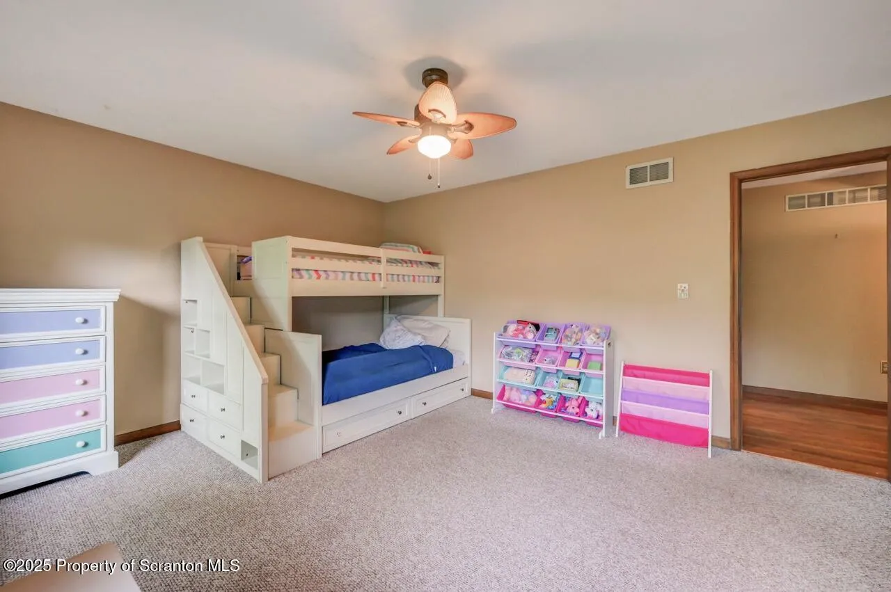 607 Pamela Drive, South Abington Twp, Pennsylvania 18411, 4 Bedrooms Bedrooms, 13 Rooms Rooms,3 BathroomsBathrooms,Residential,For Sale,Pamela,SC253180