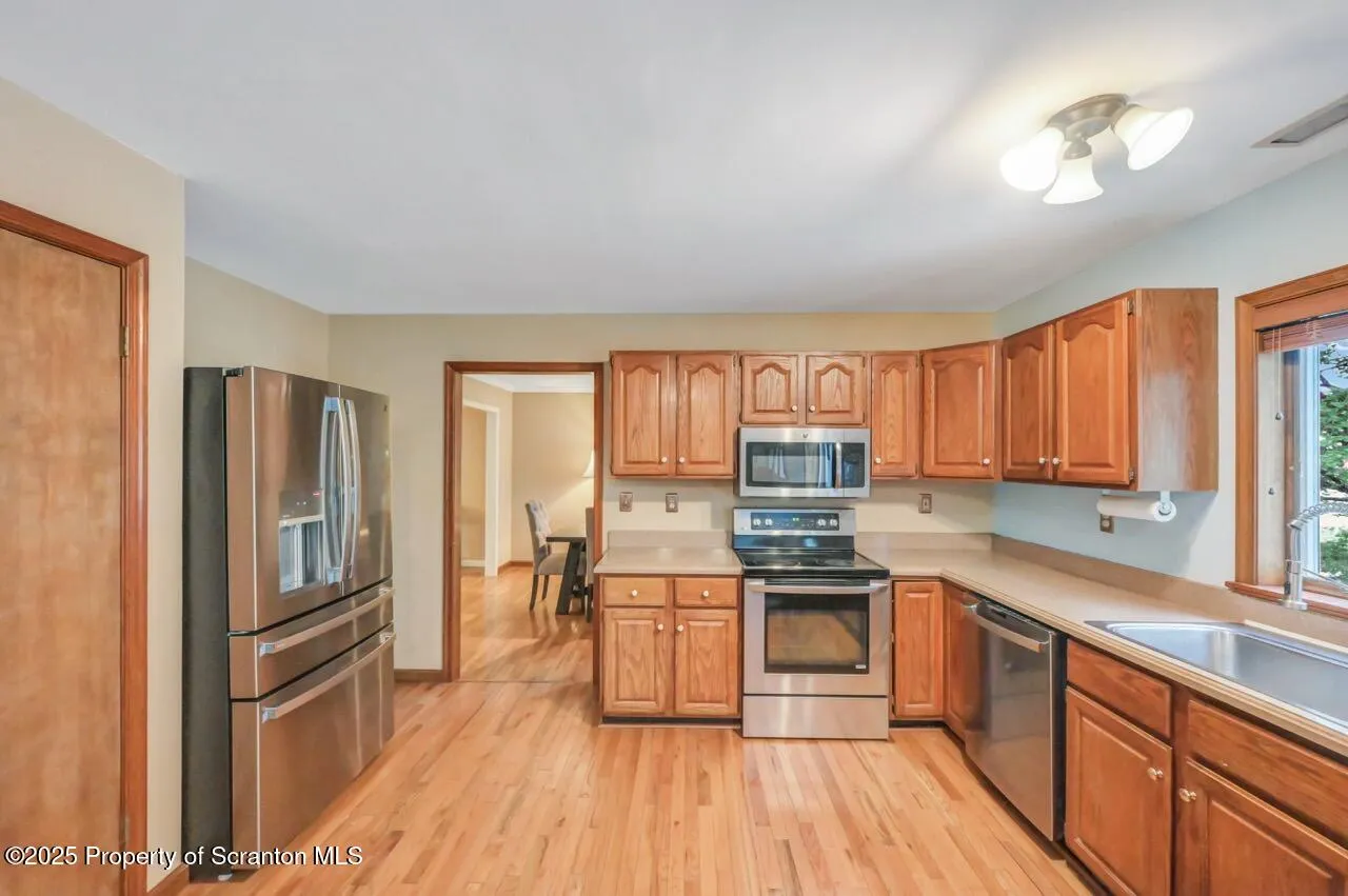 607 Pamela Drive, South Abington Twp, Pennsylvania 18411, 4 Bedrooms Bedrooms, 13 Rooms Rooms,3 BathroomsBathrooms,Residential,For Sale,Pamela,SC253180