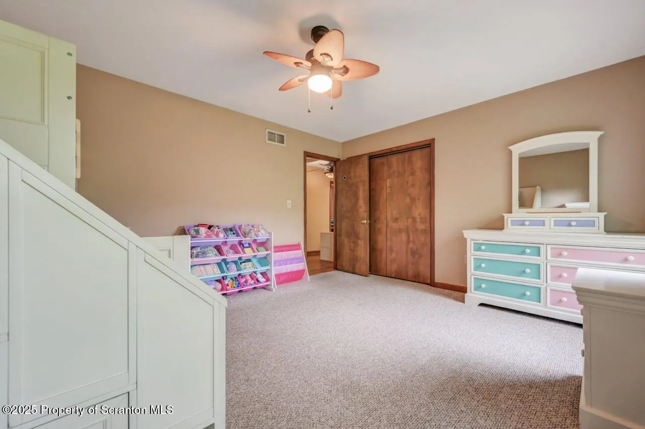 607 Pamela Drive, South Abington Twp, Pennsylvania 18411, 4 Bedrooms Bedrooms, 13 Rooms Rooms,3 BathroomsBathrooms,Residential,For Sale,Pamela,SC253180
