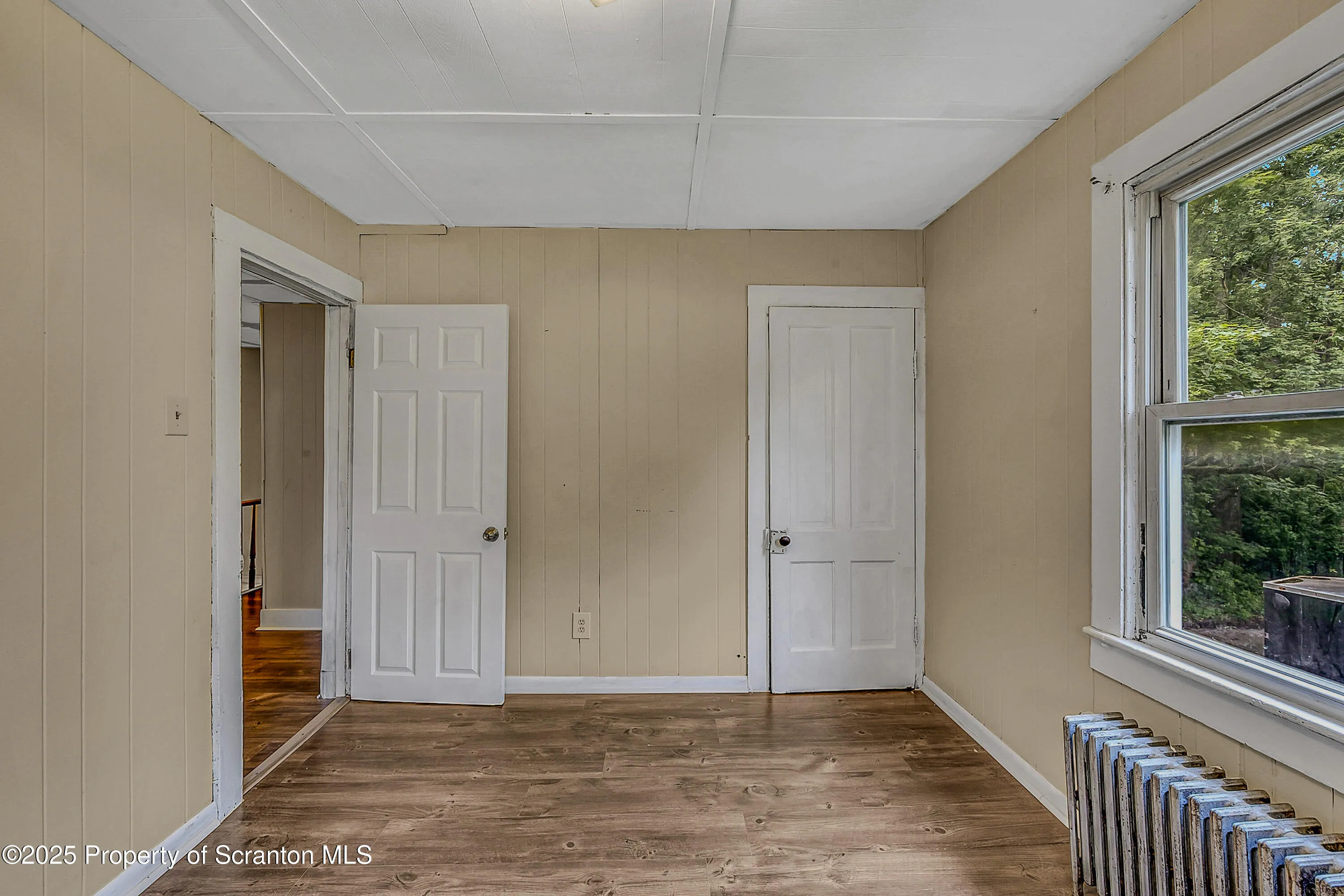 1815 Cedar Avenue, Scranton, Pennsylvania 18505, 3 Bedrooms Bedrooms, 6 Rooms Rooms,1 BathroomBathrooms,Residential Lease,For Rent,Cedar,SC253229