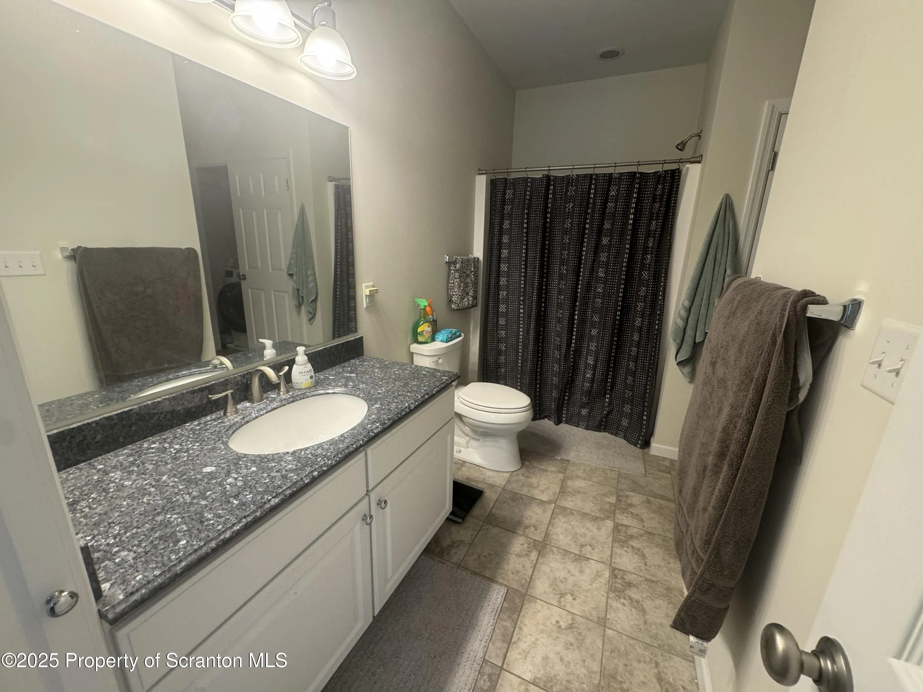 34 Wyndham Road, South Abington Twp, Pennsylvania 18411, 3 Bedrooms Bedrooms, 7 Rooms Rooms,3 BathroomsBathrooms,Residential,For Sale,Wyndham,SC253230
