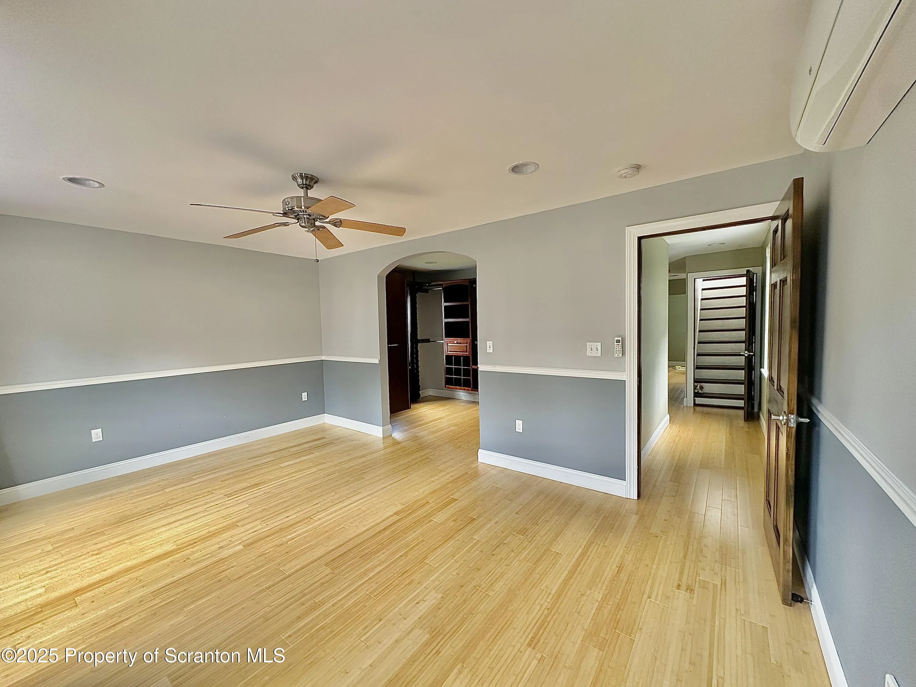 254 Hazle Street, Wilkes-barre, Pennsylvania 18702, 3 Bedrooms Bedrooms, 6 Rooms Rooms,3 BathroomsBathrooms,Residential,For Sale,Hazle,SC253289