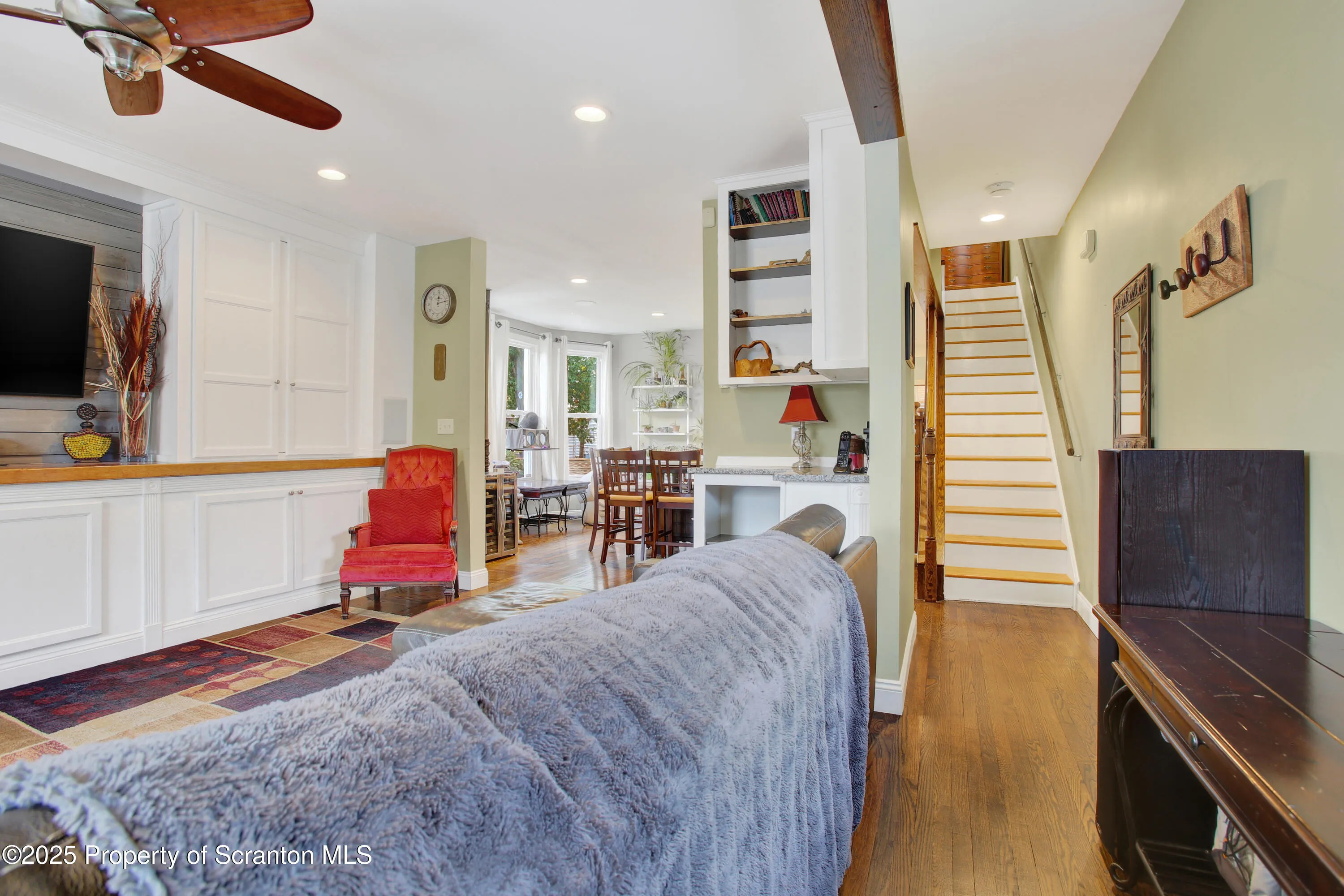 254 Hazle Street, Wilkes-barre, Pennsylvania 18702, 3 Bedrooms Bedrooms, 6 Rooms Rooms,3 BathroomsBathrooms,Residential,For Sale,Hazle,SC253289