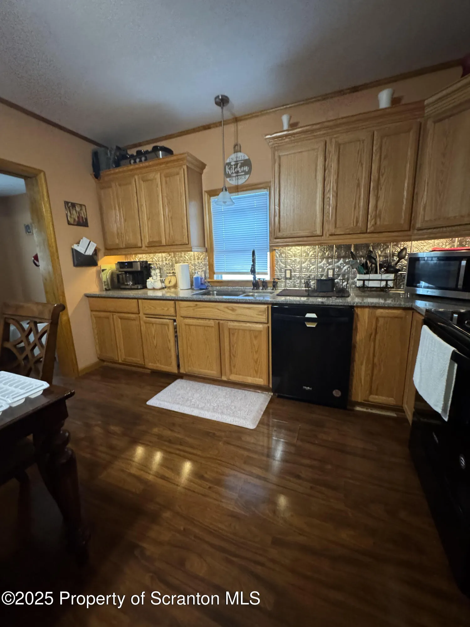 356 N Rebecca Avenue, Scranton, Pennsylvania 18504, 3 Bedrooms Bedrooms, 7 Rooms Rooms,2 BathroomsBathrooms,Residential,For Sale,Rebecca,SC253227
