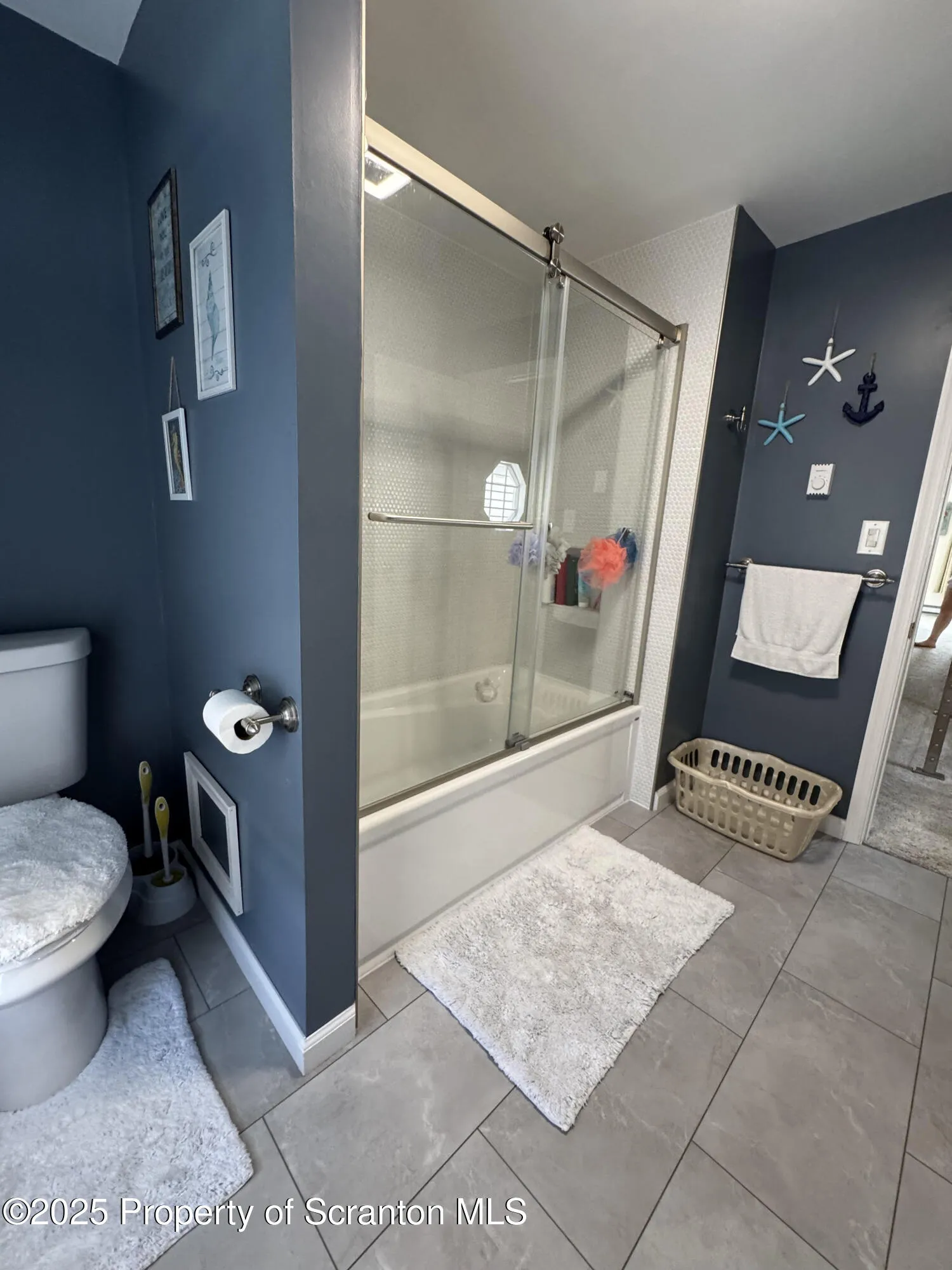 356 N Rebecca Avenue, Scranton, Pennsylvania 18504, 3 Bedrooms Bedrooms, 7 Rooms Rooms,2 BathroomsBathrooms,Residential,For Sale,Rebecca,SC253227