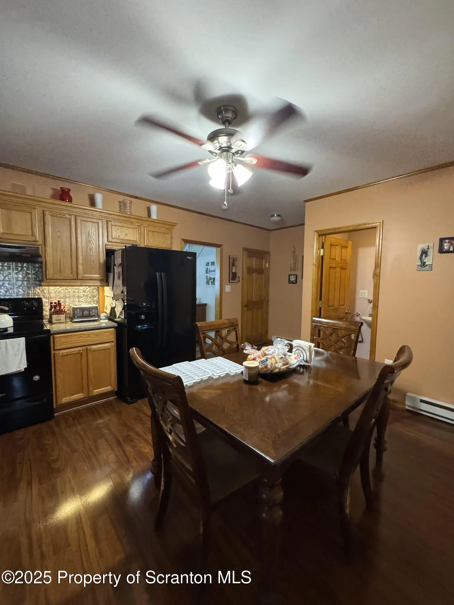 356 N Rebecca Avenue, Scranton, Pennsylvania 18504, 3 Bedrooms Bedrooms, 7 Rooms Rooms,2 BathroomsBathrooms,Residential,For Sale,Rebecca,SC253227