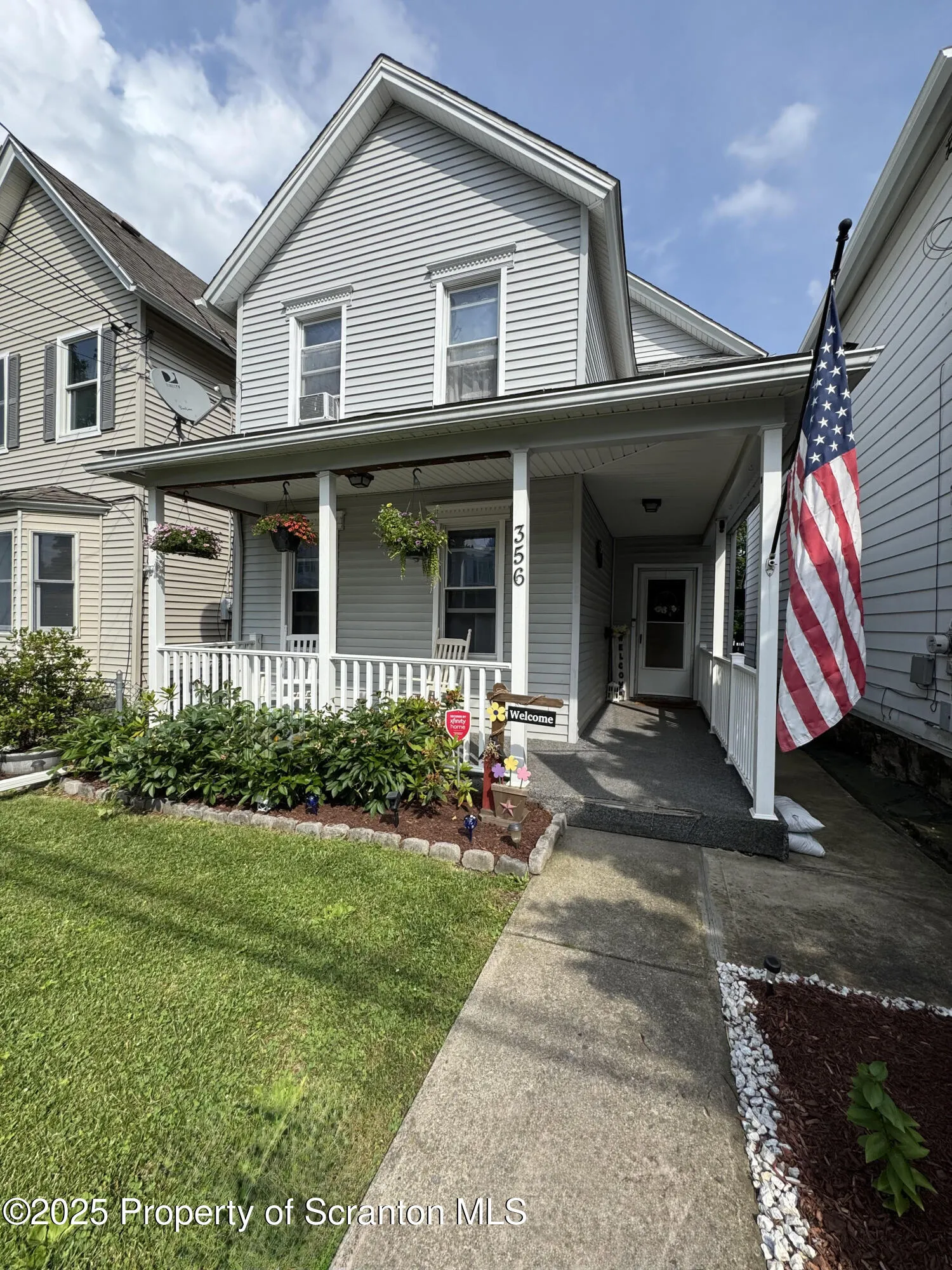 356 N Rebecca Avenue, Scranton, Pennsylvania 18504, 3 Bedrooms Bedrooms, 7 Rooms Rooms,2 BathroomsBathrooms,Residential,For Sale,Rebecca,SC253227