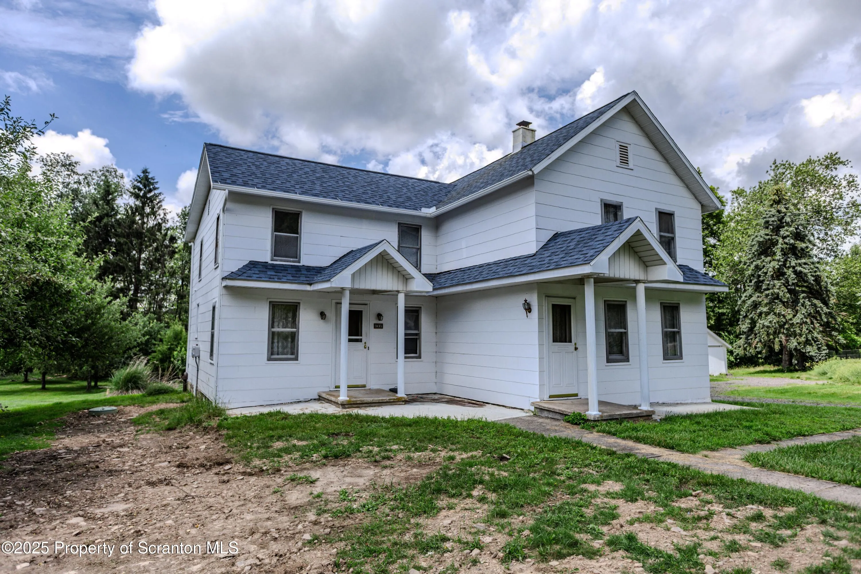 1302 Church Street, Moscow, Pennsylvania 18444, 4 Bedrooms Bedrooms, 7 Rooms Rooms,1 BathroomBathrooms,Residential,For Sale,Church,SC253318