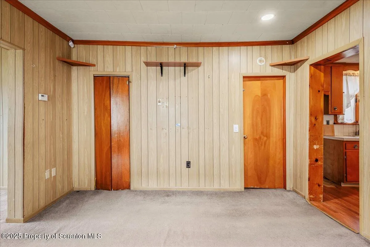 205 Lackawanna Avenue, Duryea, Pennsylvania 18642, 3 Bedrooms Bedrooms, 7 Rooms Rooms,1 BathroomBathrooms,Residential,For Sale,Lackawanna,SC253253