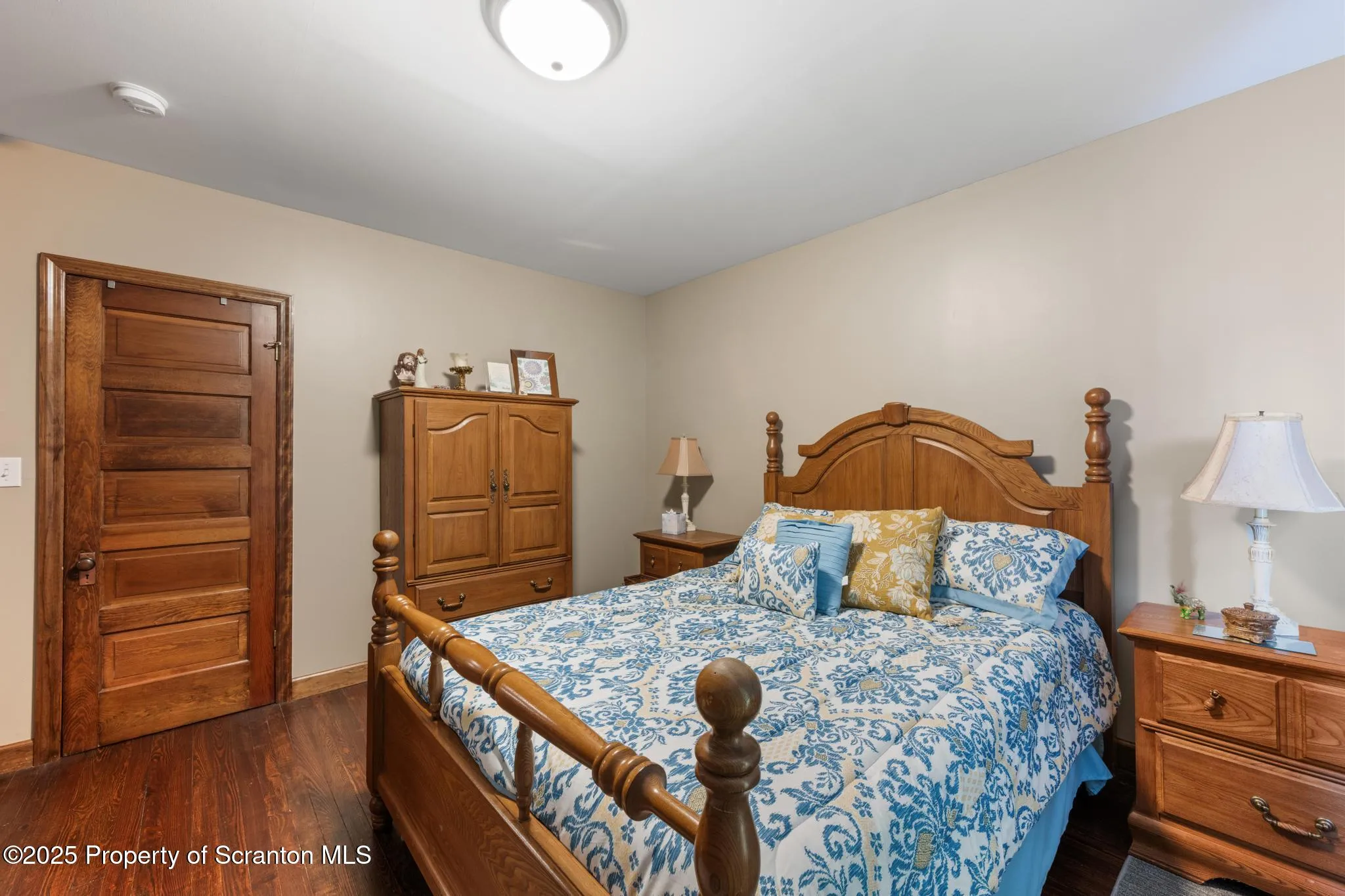 187 Washington Street, Carbondale, Pennsylvania 18407, 4 Bedrooms Bedrooms, 8 Rooms Rooms,2 BathroomsBathrooms,Residential,For Sale,Washington,SC253264