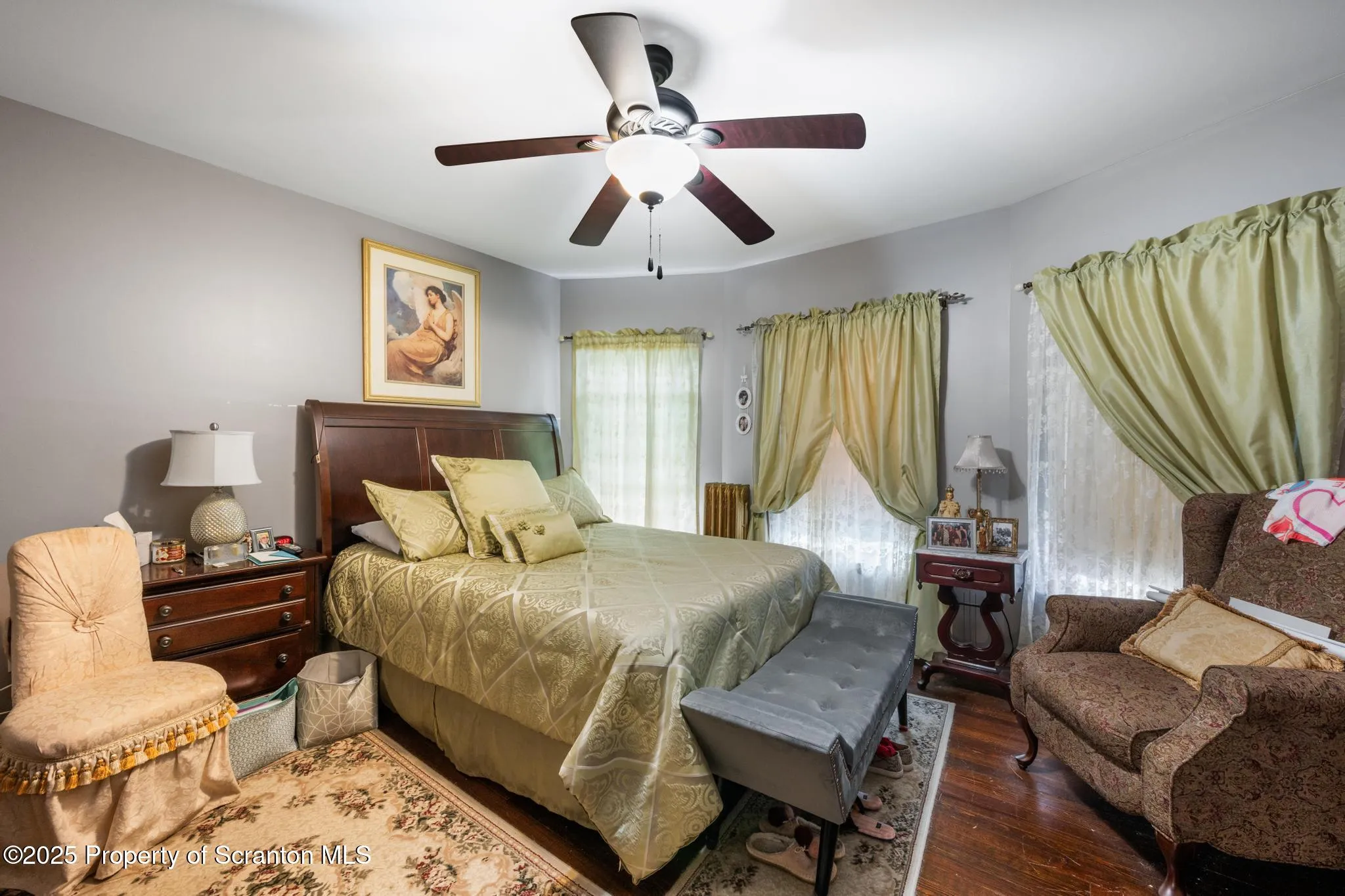 187 Washington Street, Carbondale, Pennsylvania 18407, 4 Bedrooms Bedrooms, 8 Rooms Rooms,2 BathroomsBathrooms,Residential,For Sale,Washington,SC253264