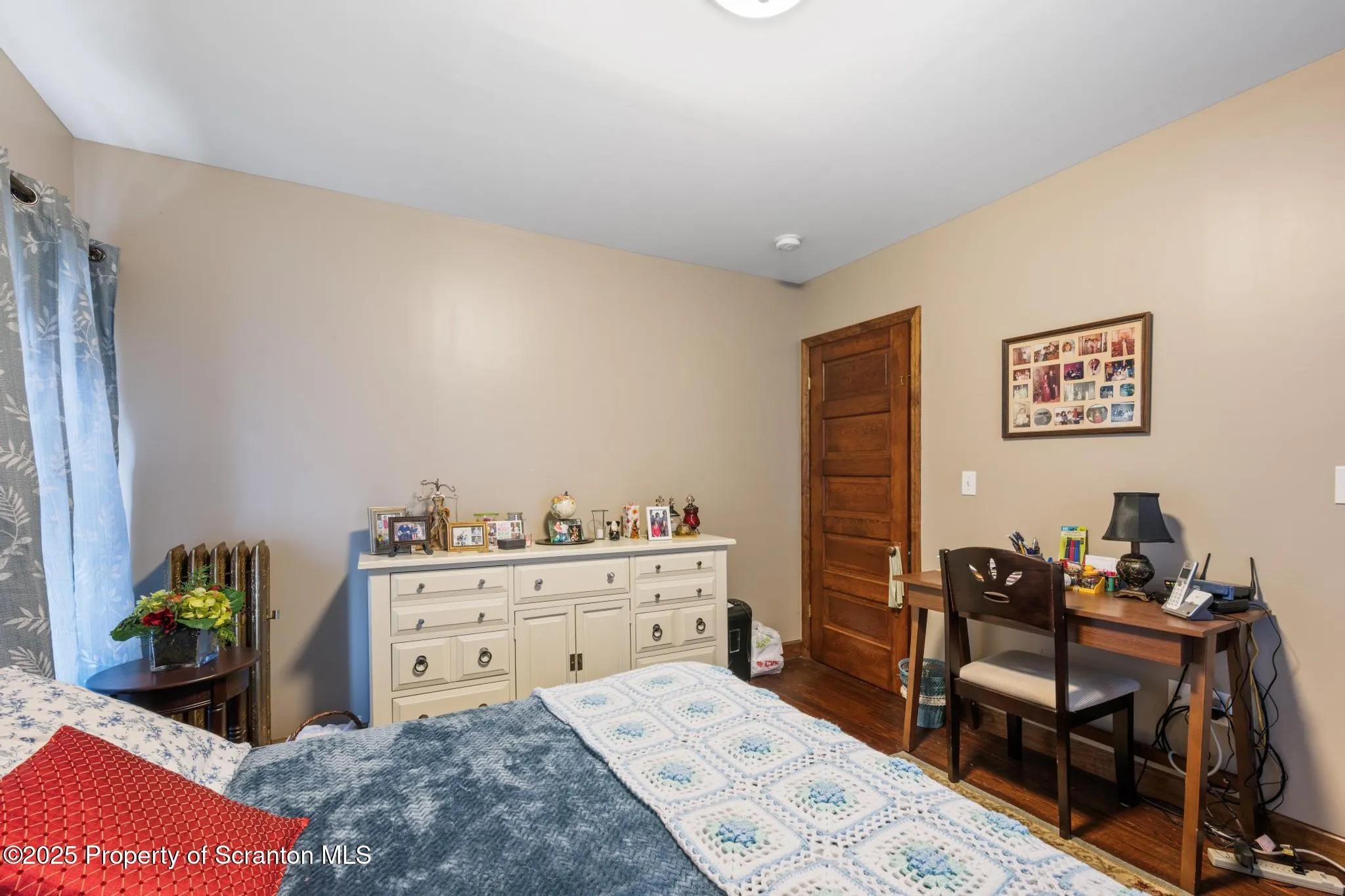 187 Washington Street, Carbondale, Pennsylvania 18407, 4 Bedrooms Bedrooms, 8 Rooms Rooms,2 BathroomsBathrooms,Residential,For Sale,Washington,SC253264