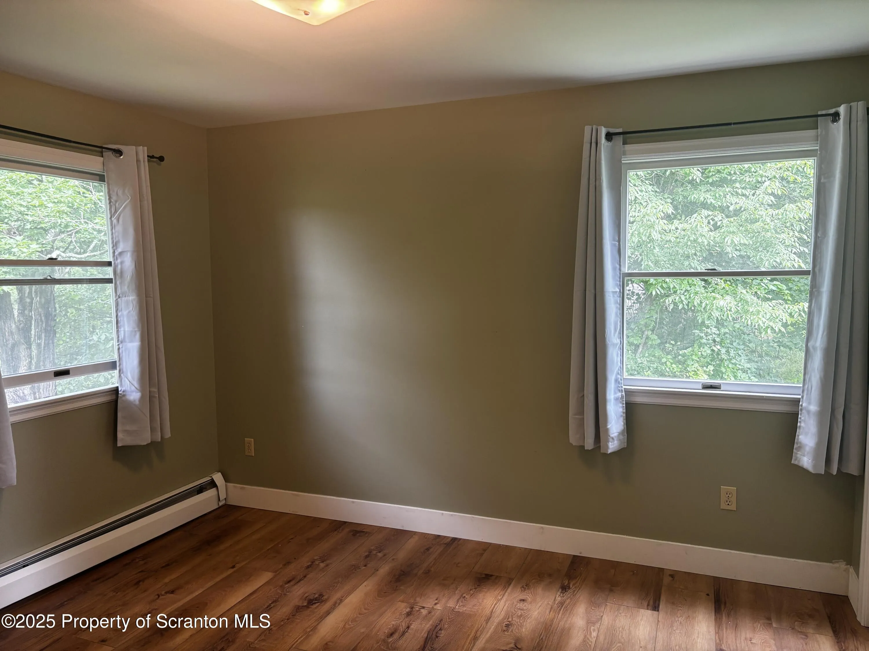 107 Garney Street, Dalton, Pennsylvania 18414, 2 Bedrooms Bedrooms, 7 Rooms Rooms,2 BathroomsBathrooms,Residential Lease,For Rent,Garney,SC253295