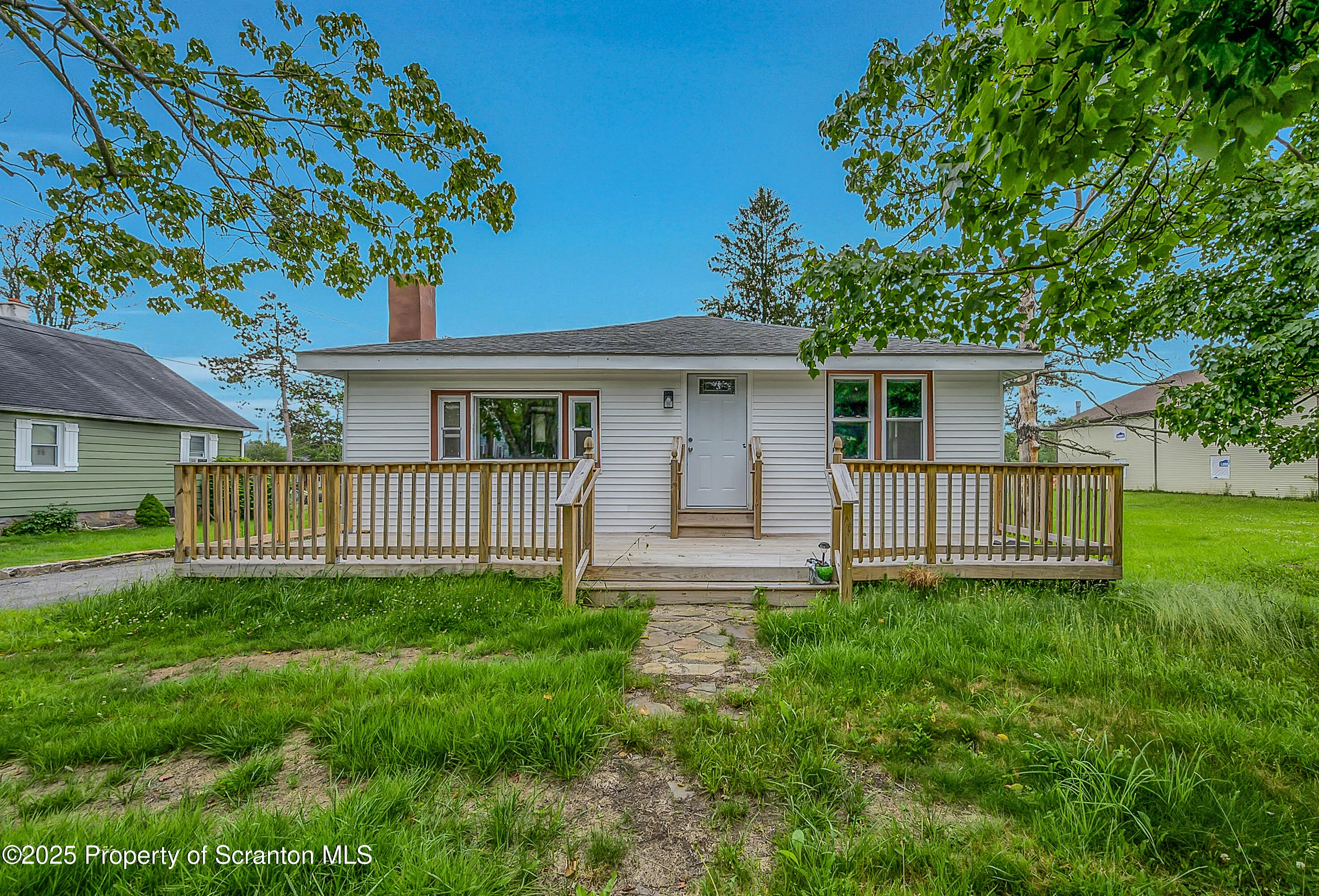Residential Lease For Rent 664 Laurel Drive, Tobyhanna, Pennsylvania 18466