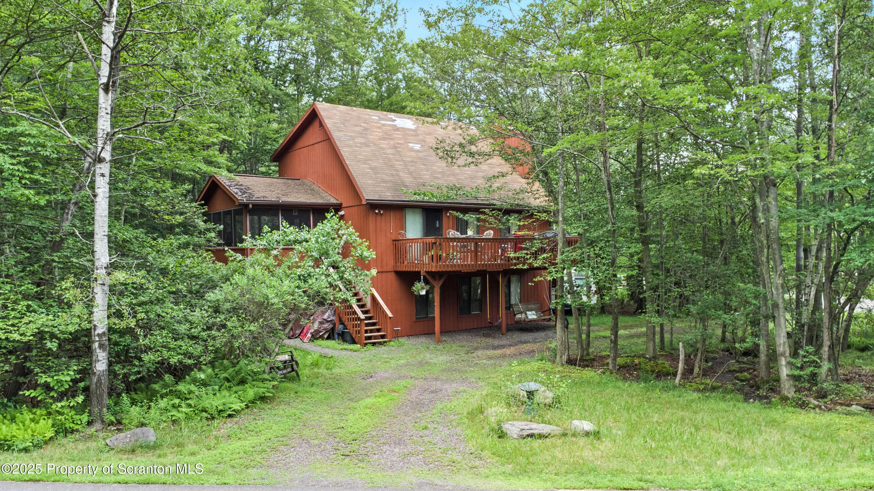 Residential For Sale 157 Boulder Road, Lake Ariel, Pennsylvania 18436