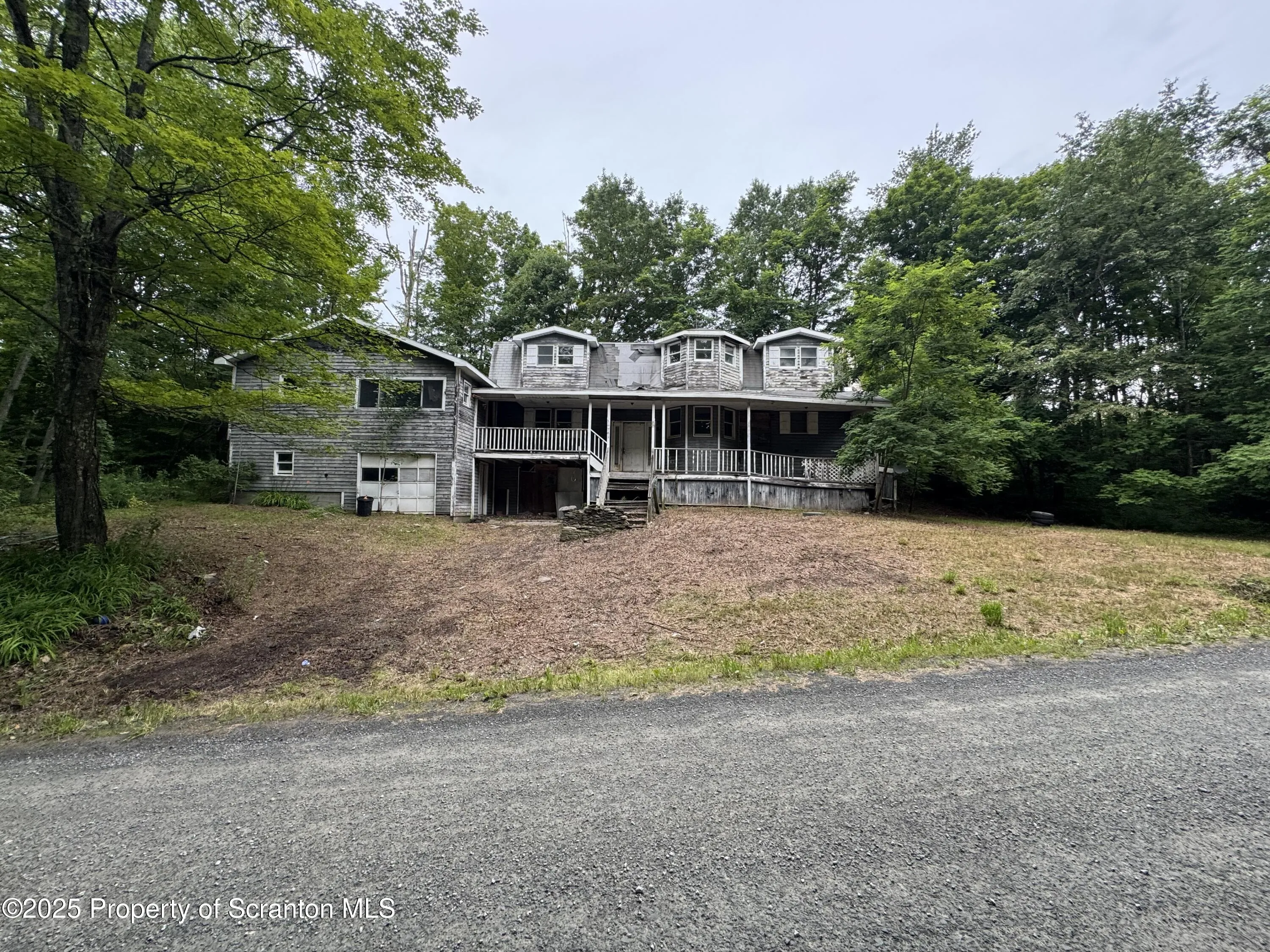 Residential For Sale 761 Green Road, Montrose, Pennsylvania 18801