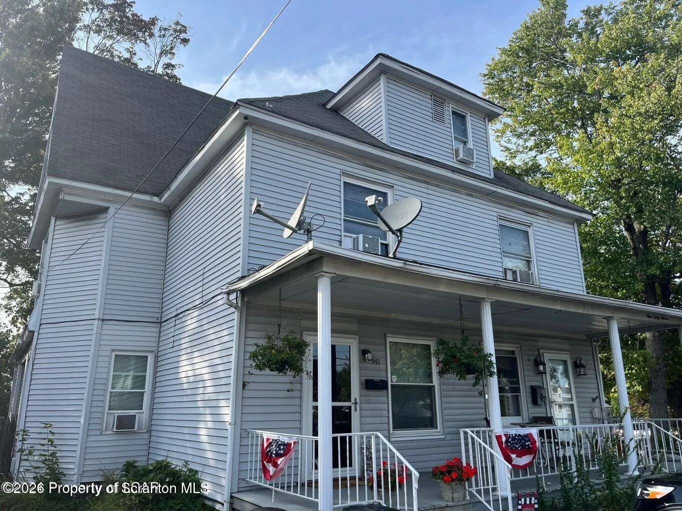 Residential Lease For Rent 945 William Street Unit Unit 1, Avoca, Pennsylvania 18641