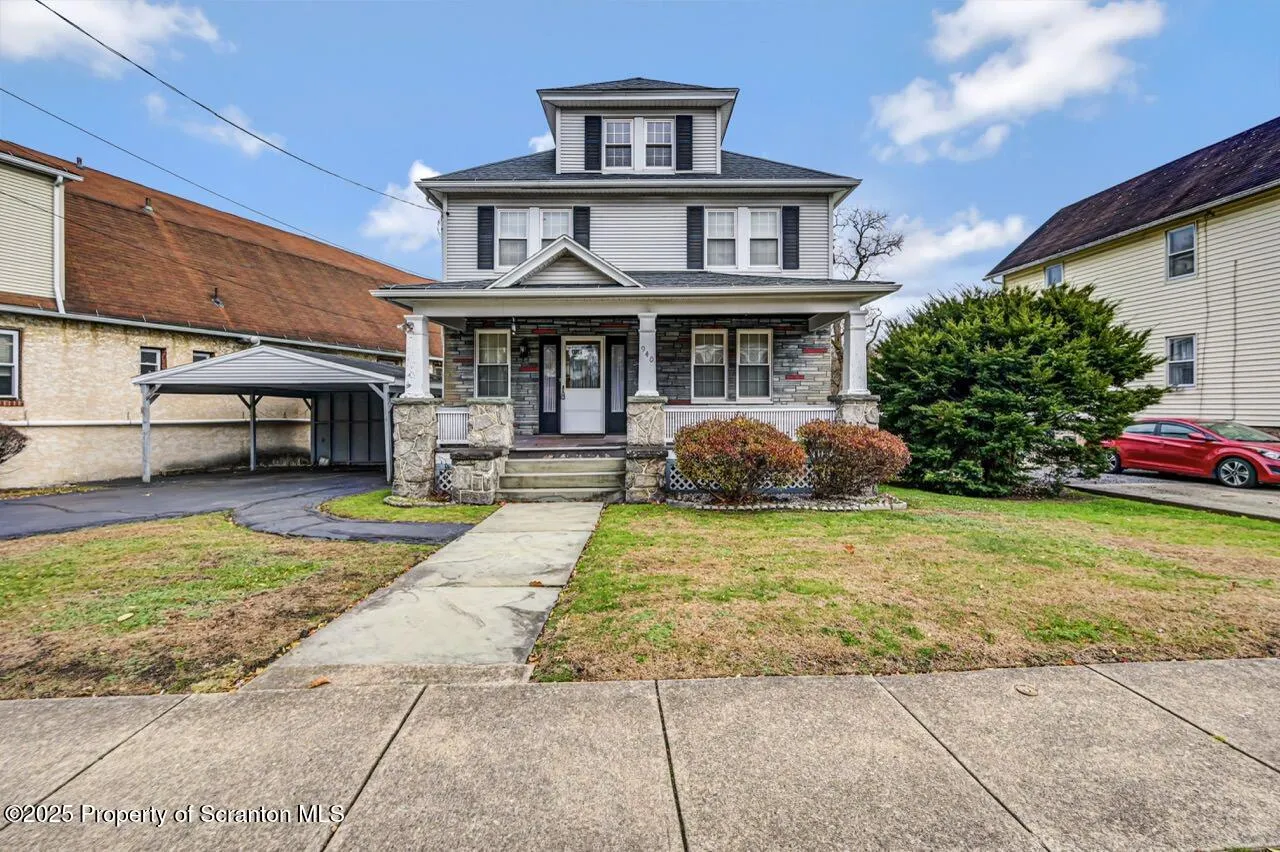 Residential For Sale 940 W Market Street, Scranton, Pennsylvania 18508