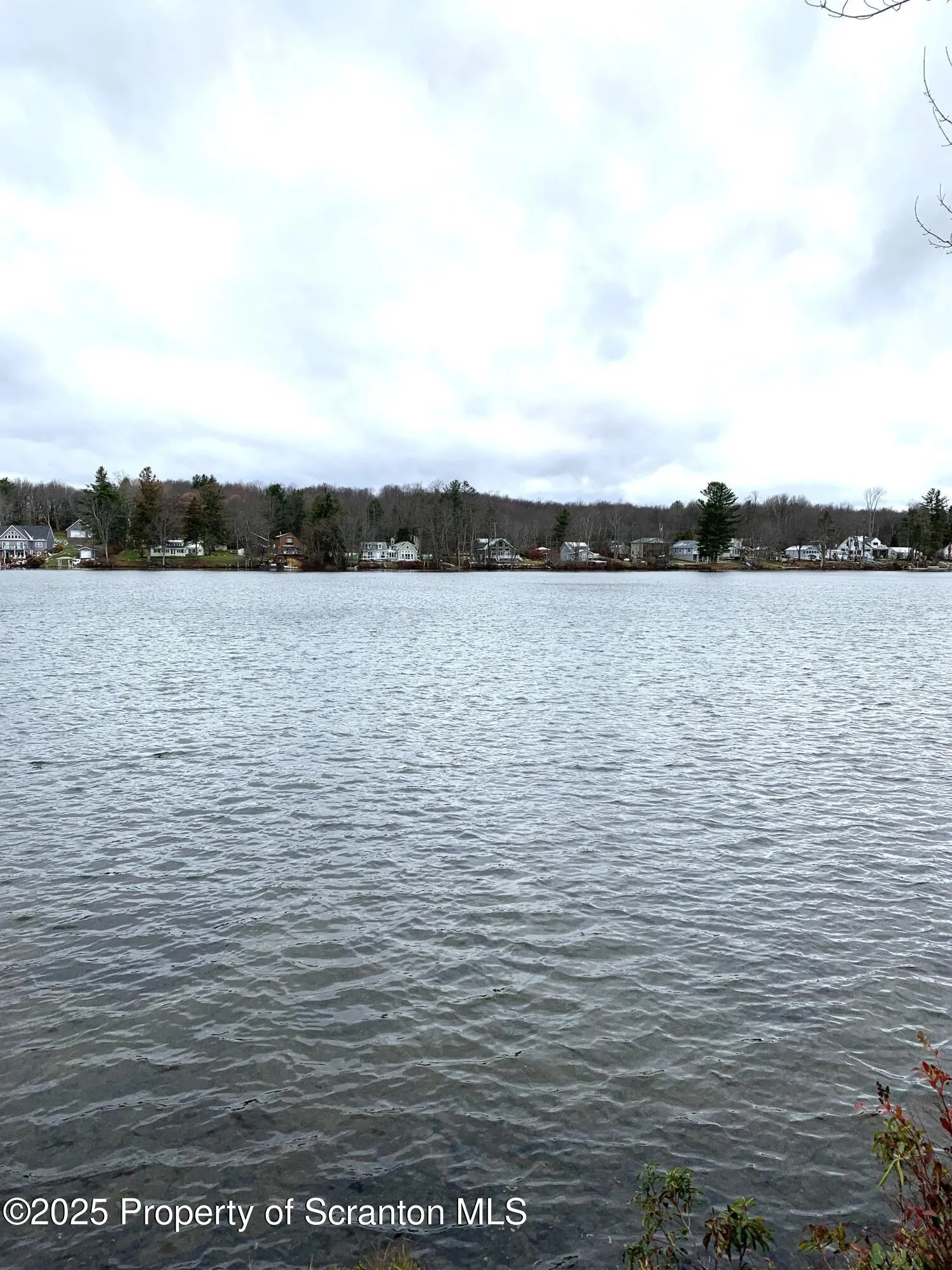 Residential For Sale 335 South Shore Drive, Thompson, Pennsylvania 18465