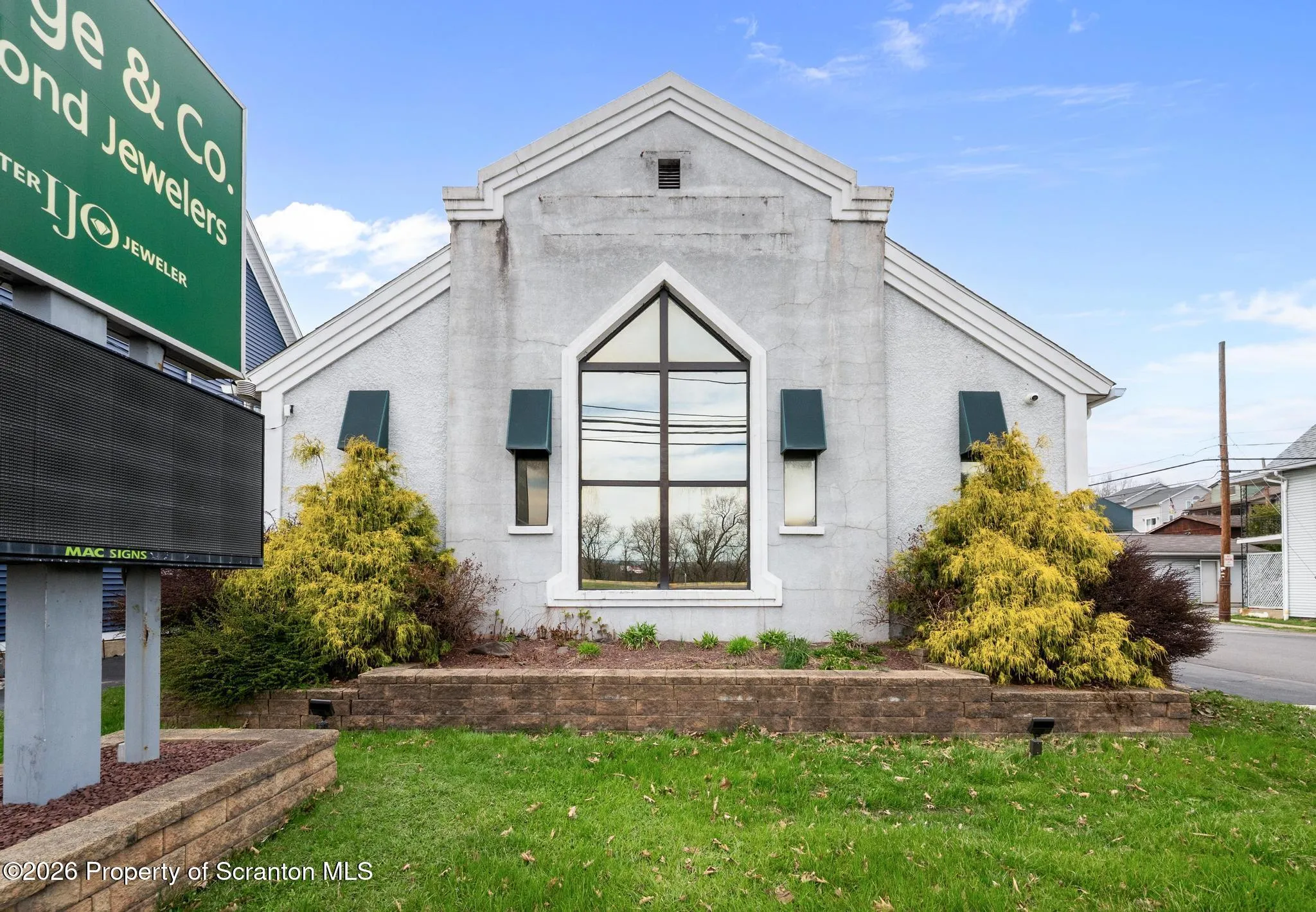 Commercial Sale For Sale 115 Main Street, Dickson City, Pennsylvania 18519