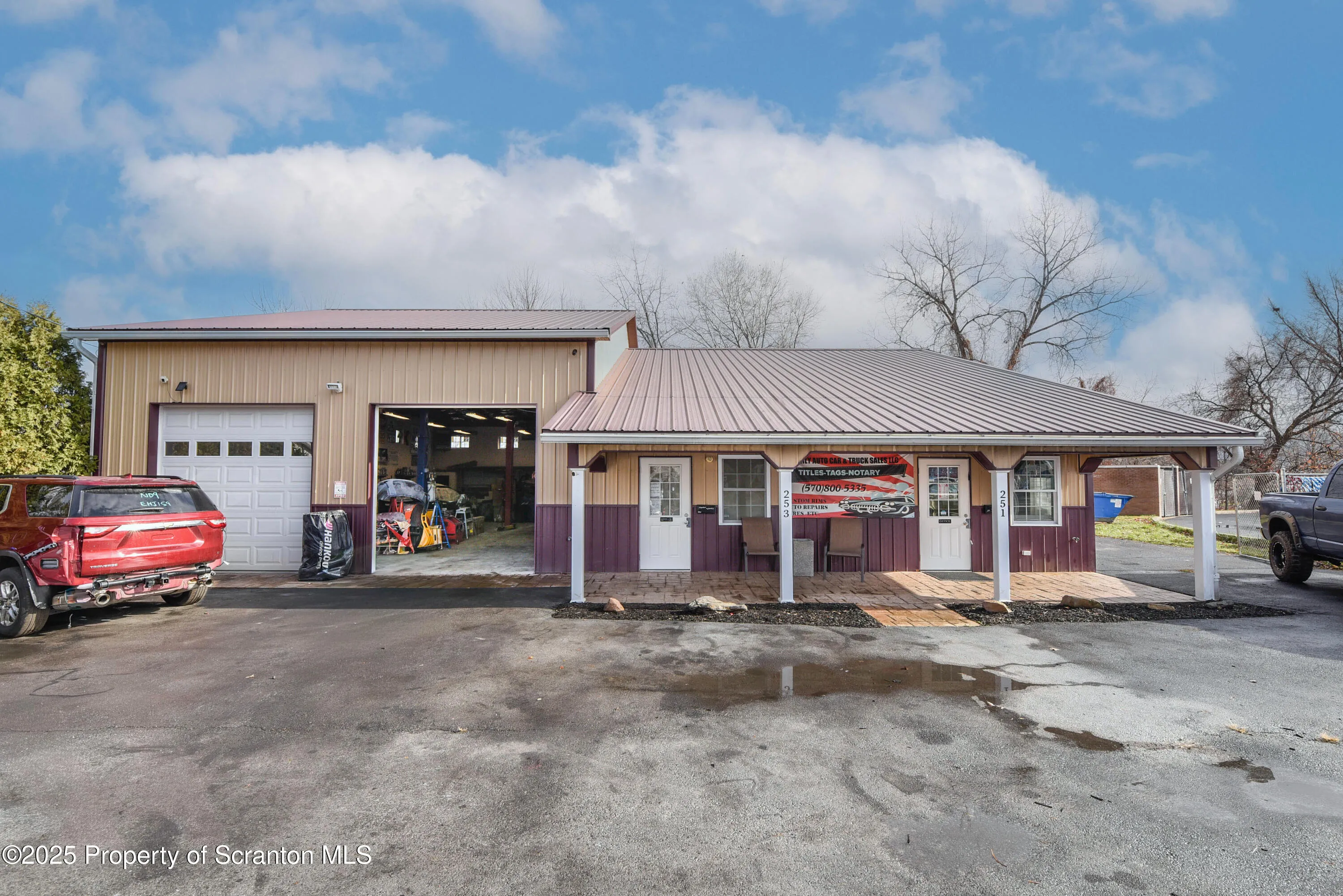 Commercial Sale For Sale 251 253 Meridian Avenue, Scranton, Pennsylvania 18504